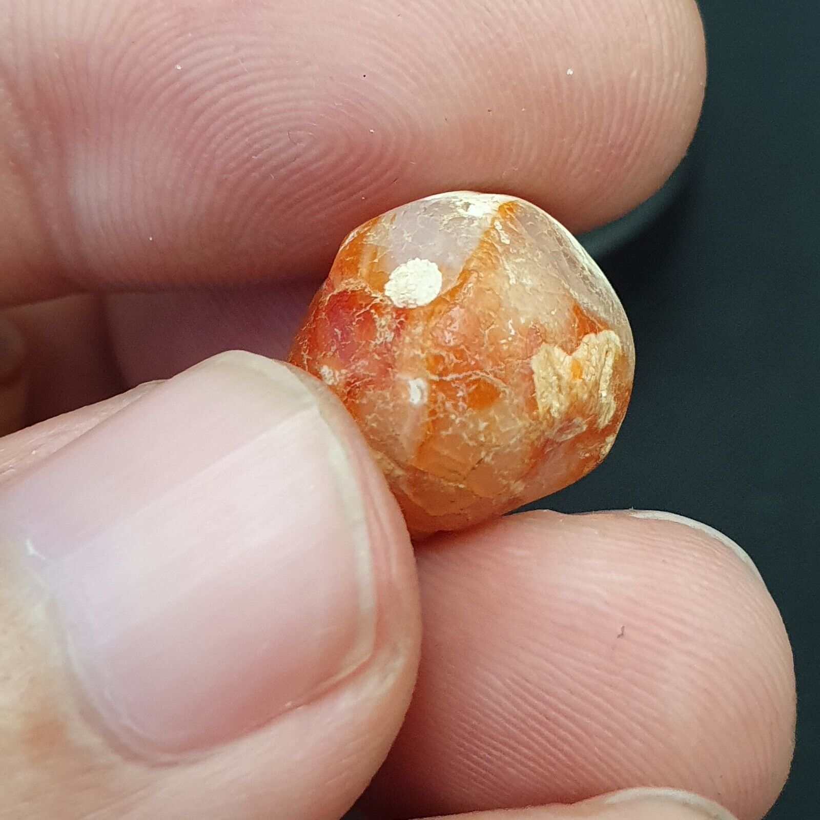 LOT  4 Middle eastern Agate old Antique Yemeni Agate Soleimani Beads SL029