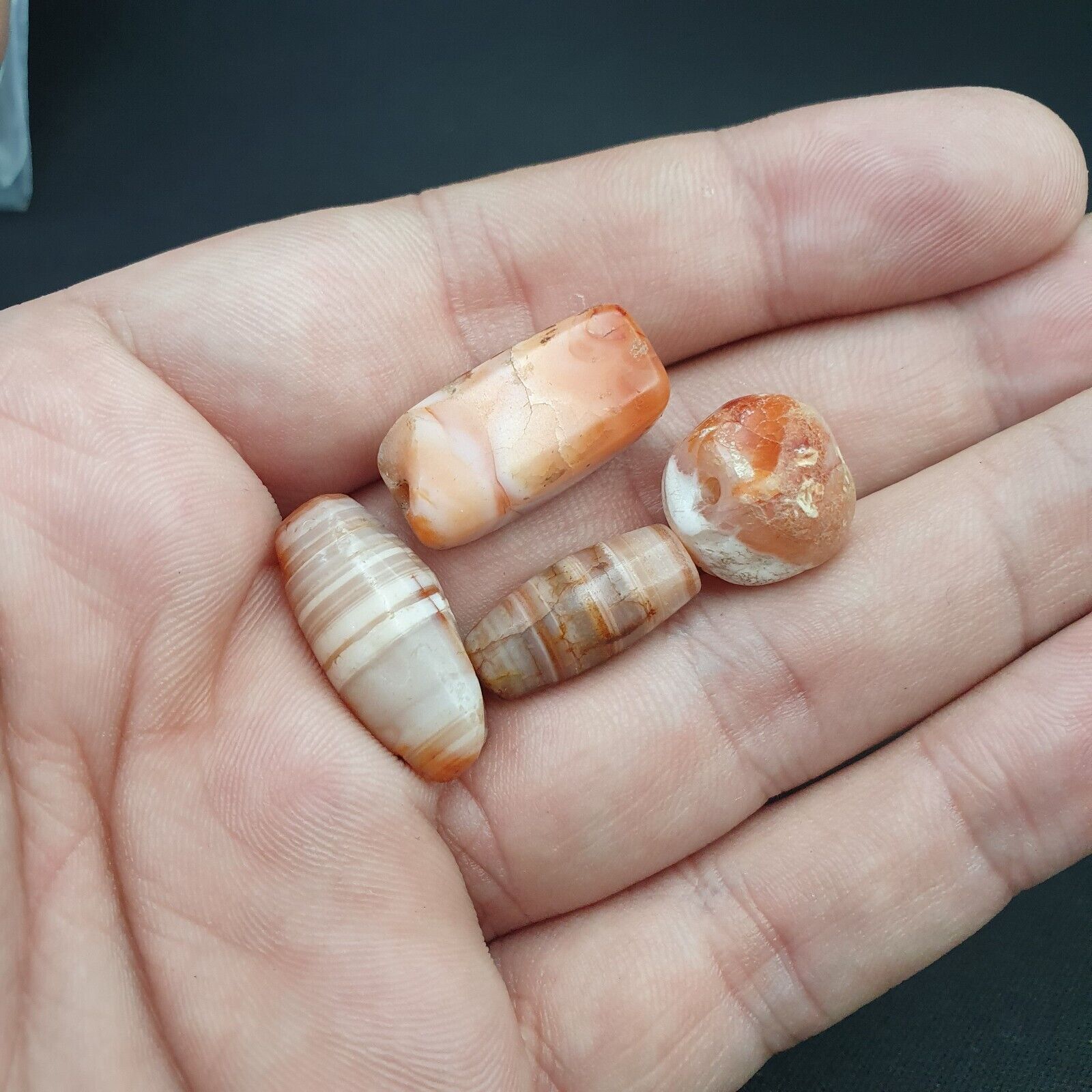 LOT  4 Middle eastern Agate old Antique Yemeni Agate Soleimani Beads SL029