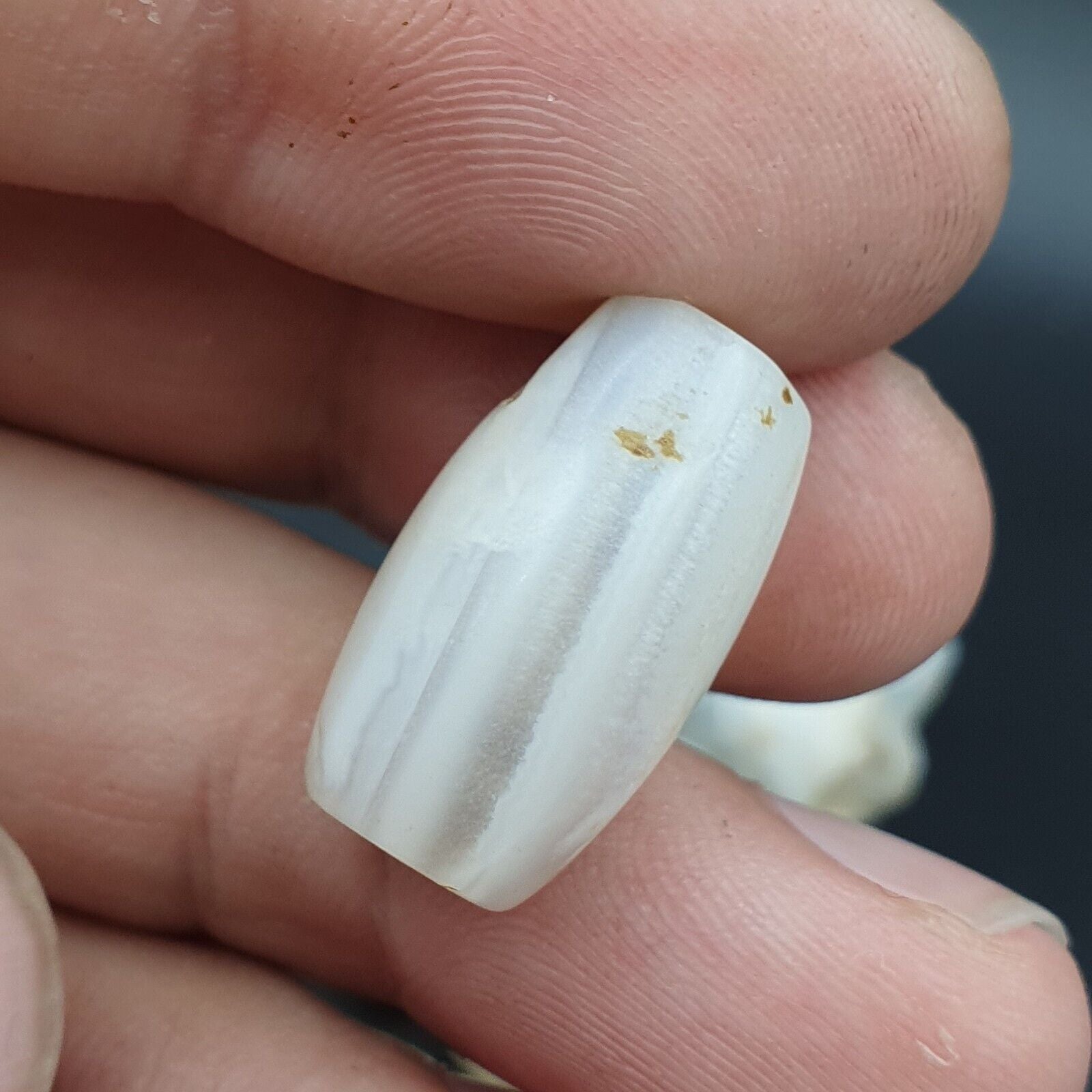 Lot 11 Antique Ancient Old Yemeni Soleimani Agate Bead White Agate   SL030