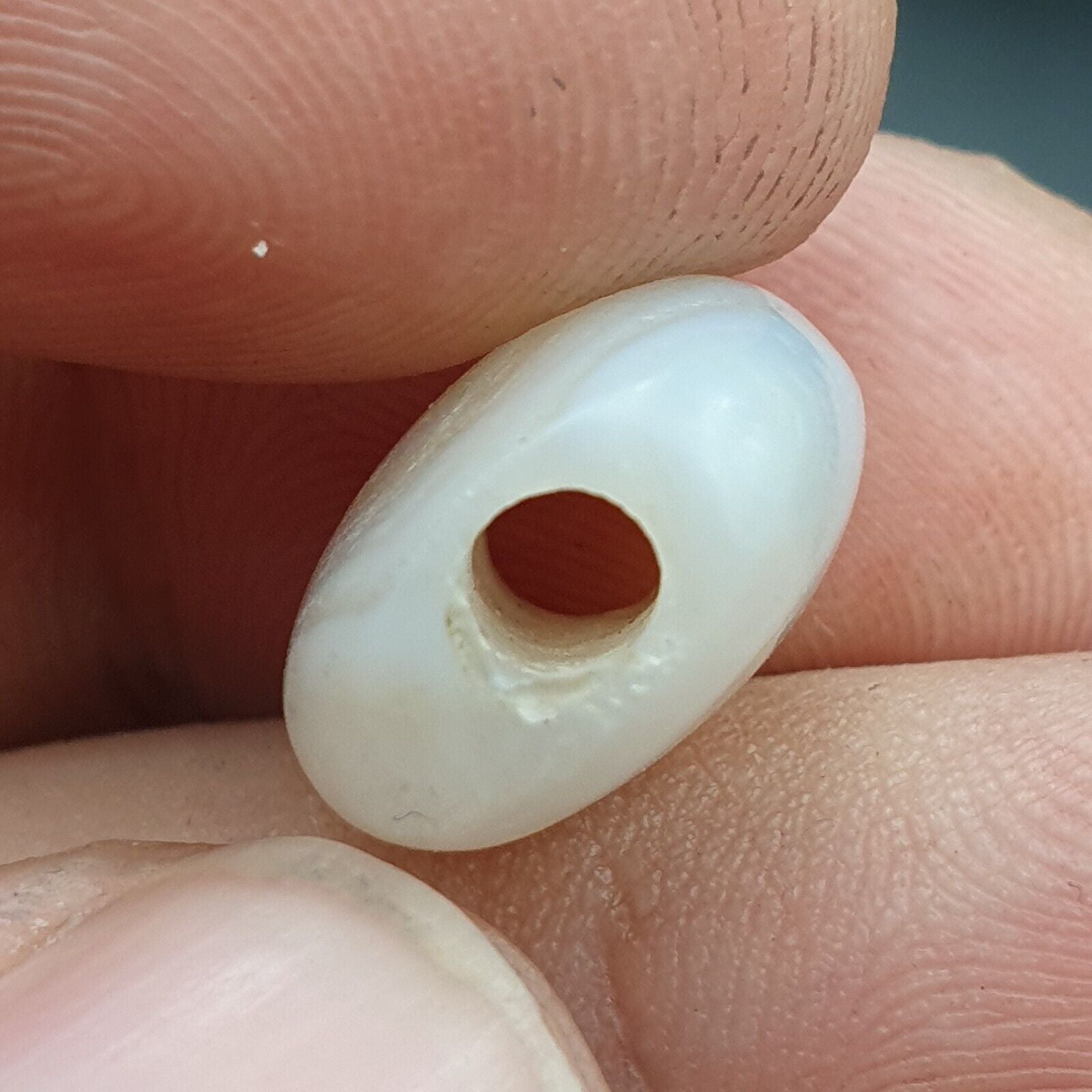 Lot 3 Antique Ancient Old Yemeni Soleimani Agate Bead White Agate   SL031