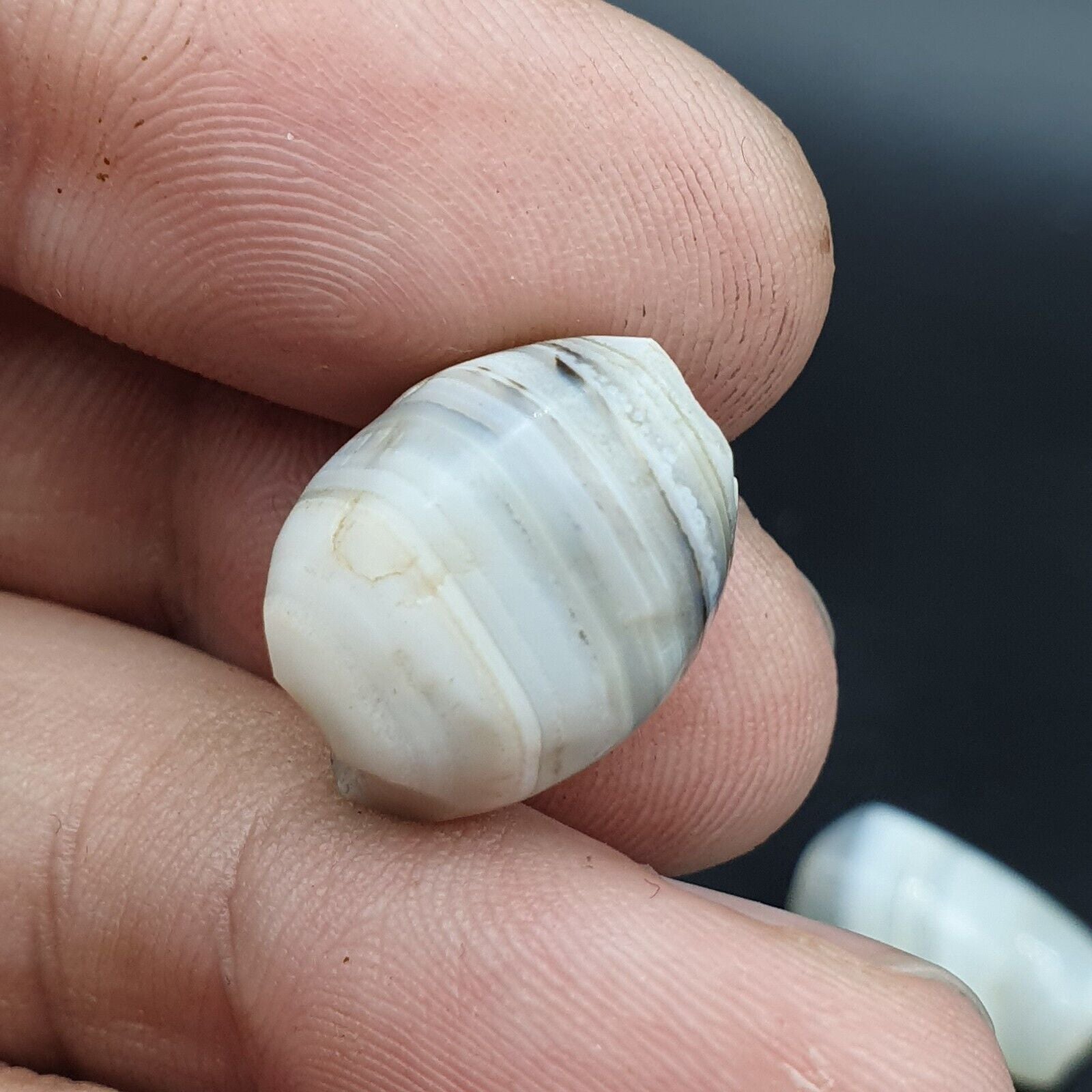 Lot 11 Antique Ancient Old Yemeni Soleimani Agate Bead White Agate   SL030