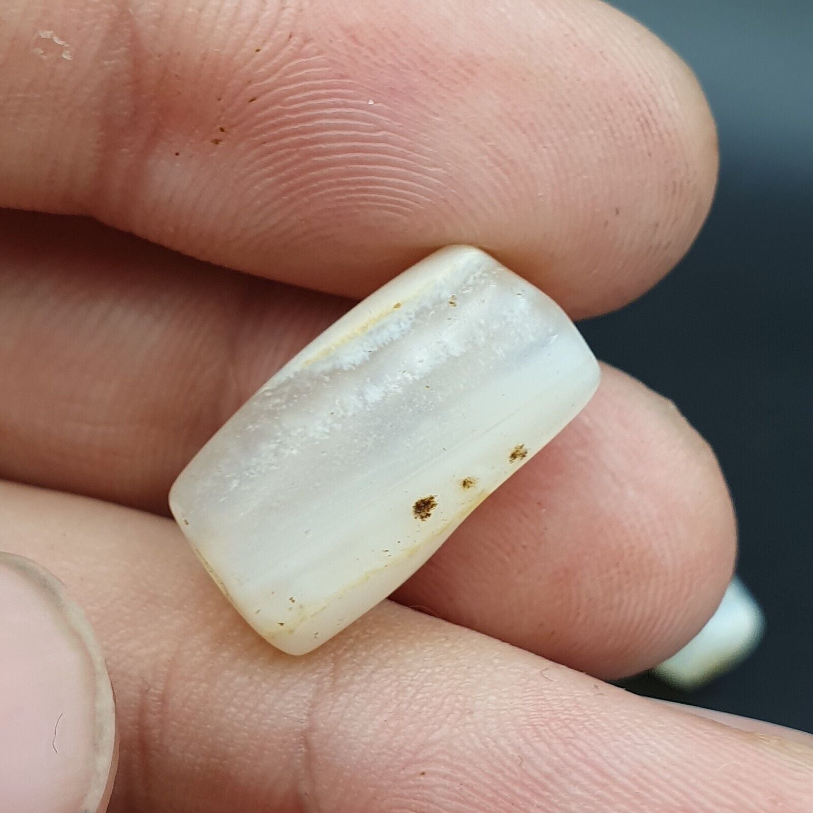 Lot 11 Antique Ancient Old Yemeni Soleimani Agate Bead White Agate   SL030