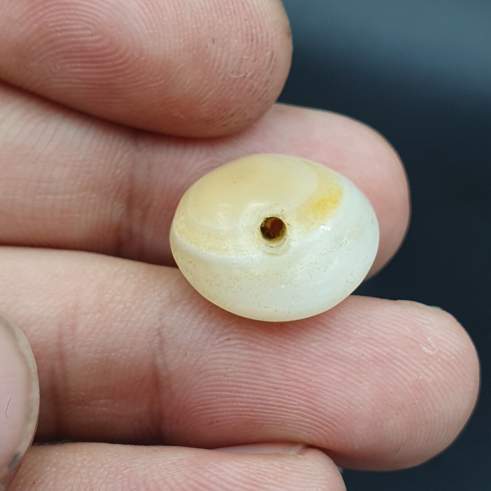Lot 11 Antique Ancient Old Yemeni Soleimani Agate Bead White Agate   SL030