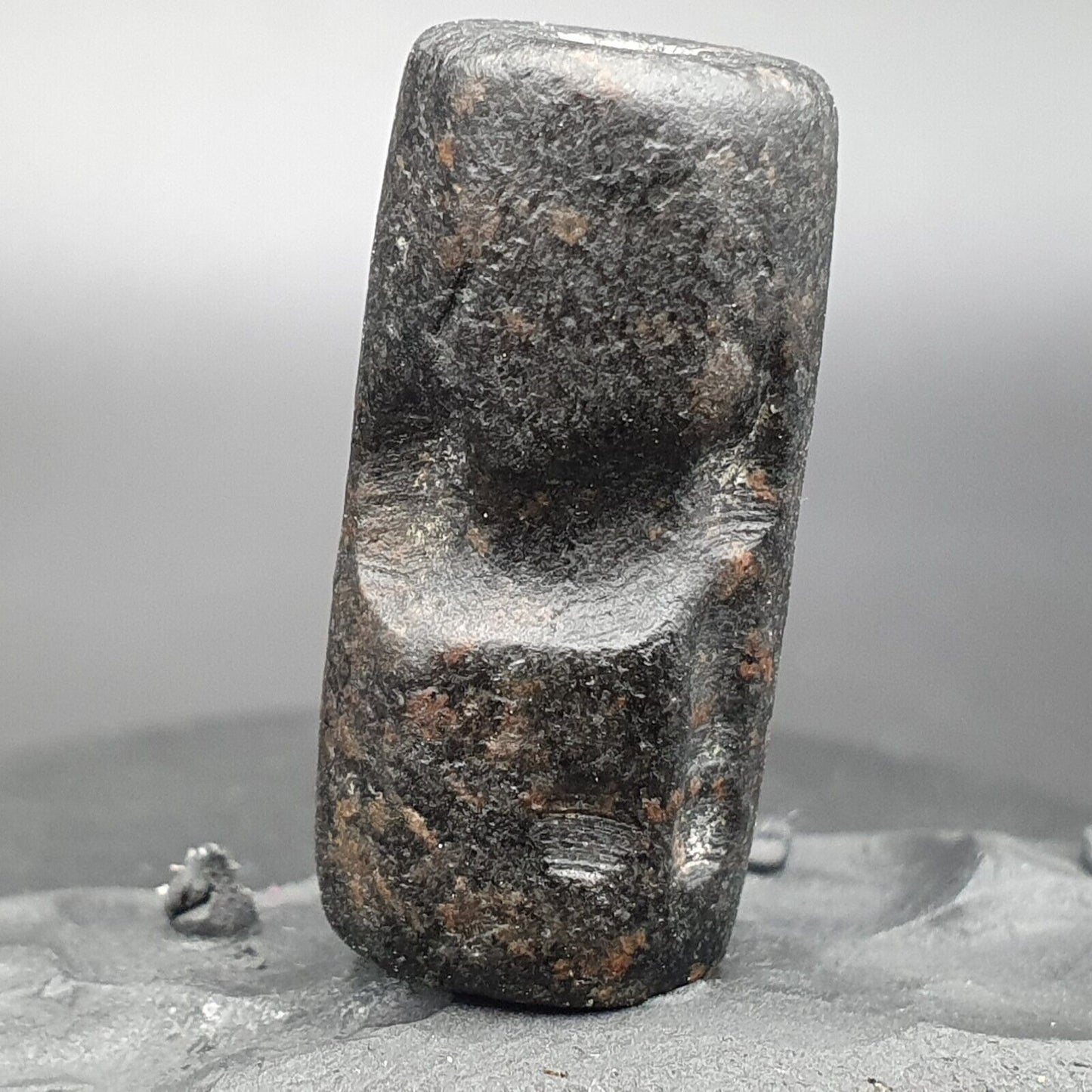 巴比倫時代罕見古代美索不達米亞動物凹雕圓筒印章珠