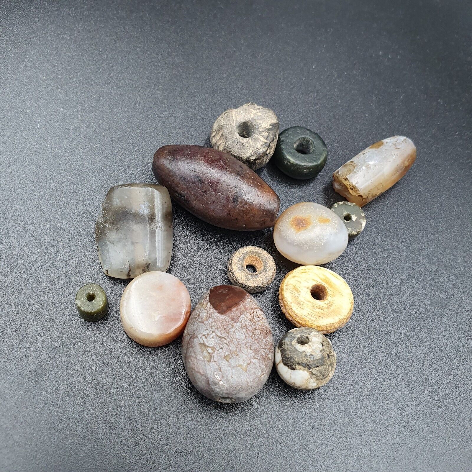 Ancient Islamic- Roman Era pre Colombia Beads Lot 13 Beads JADE, Agate, jasper,