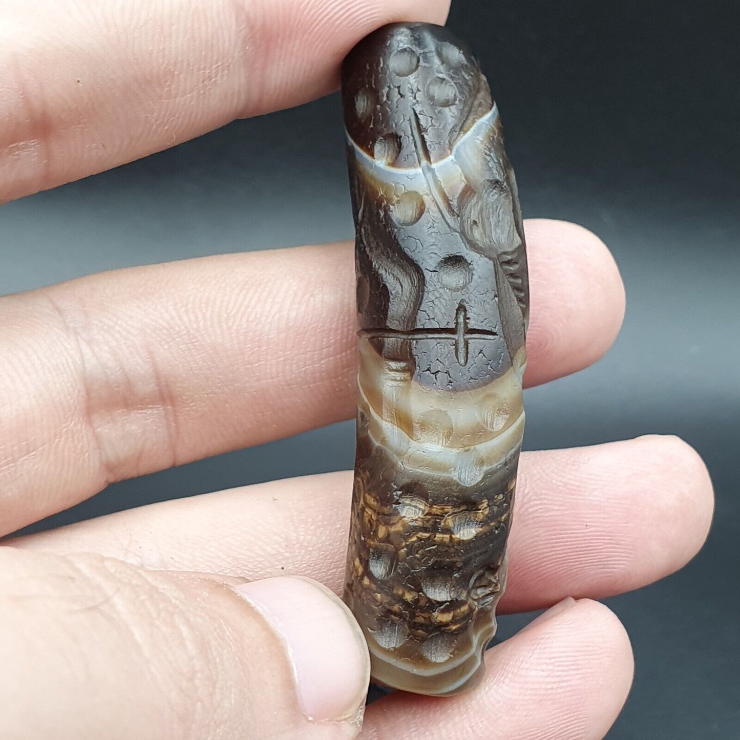 獨特古董近東老瑪瑙凹雕圓筒印章歷史珠護身符
