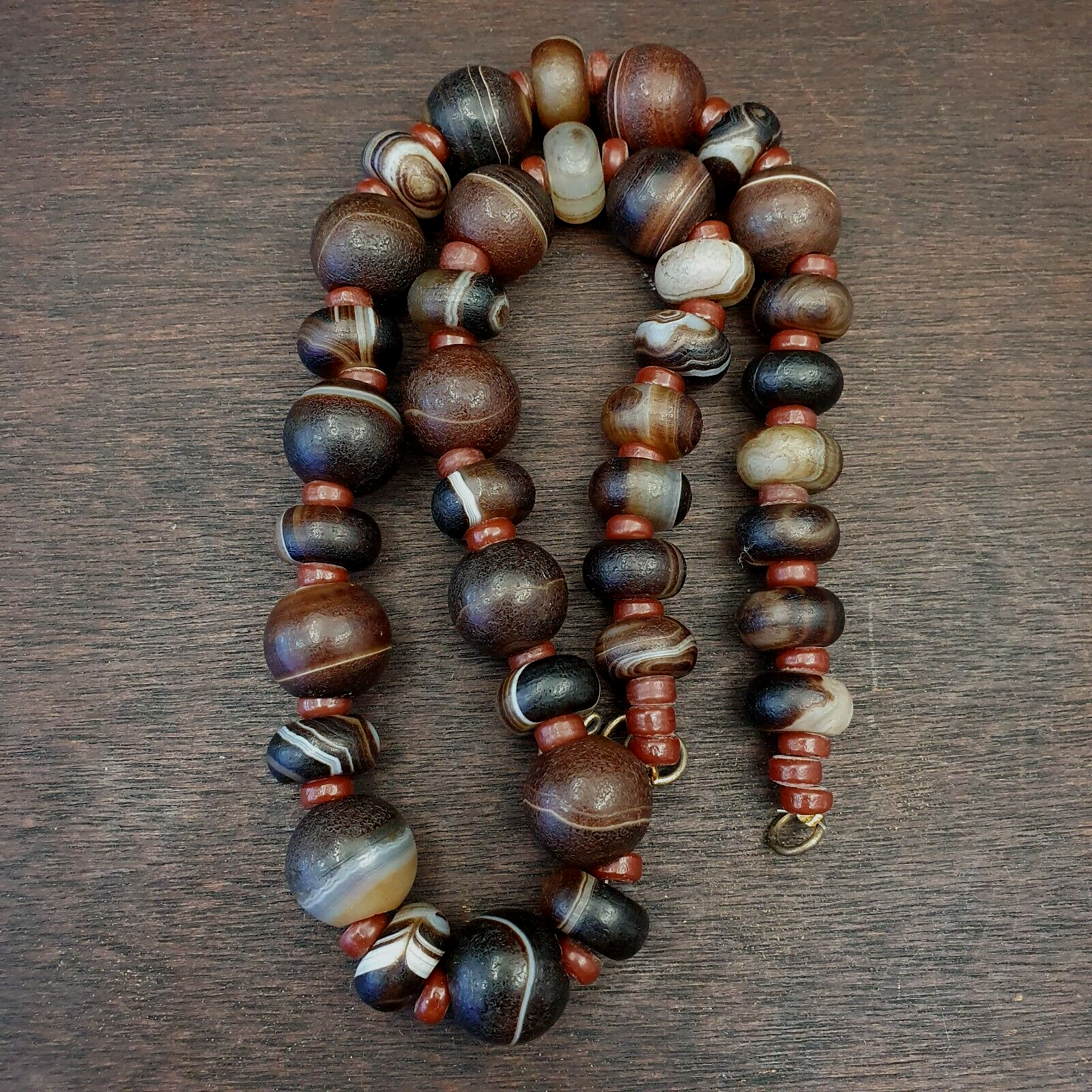 Old Himalayan Tibetan Natural Eyes Suleimani agate Beads Necklace