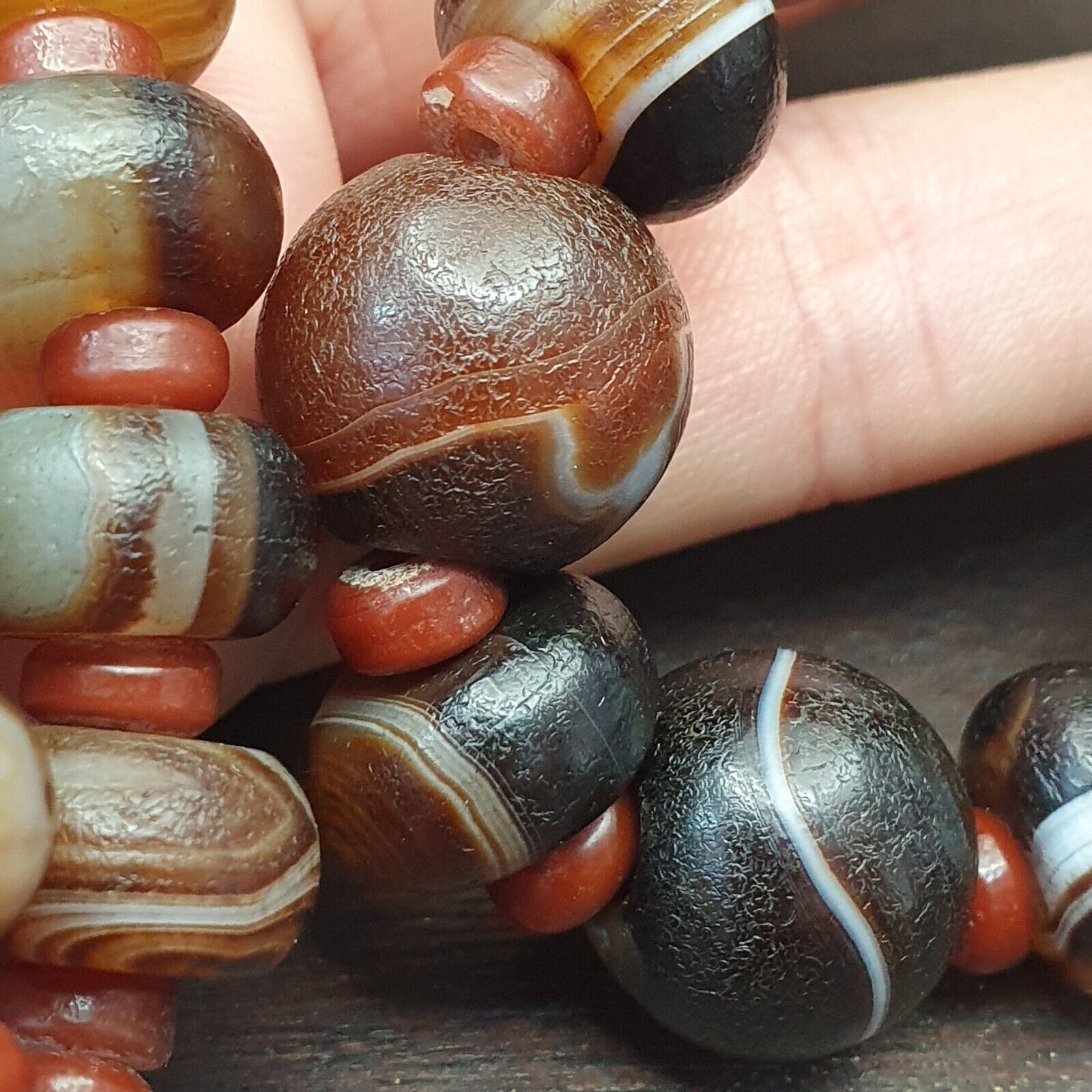 Old Himalayan Tibetan Natural Eyes Suleimani agate Beads Necklace