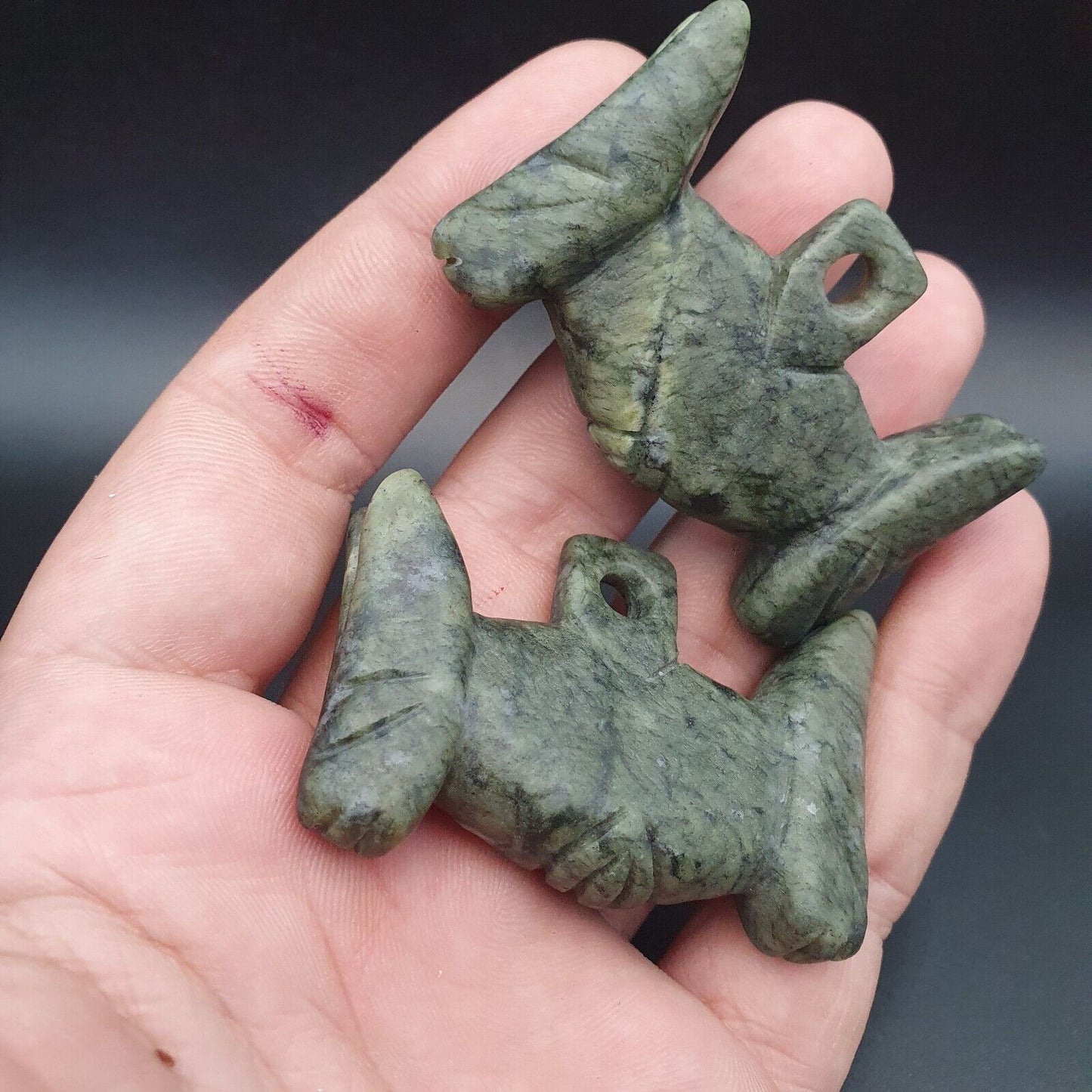 古董中國古代雕刻玉石神秘動物玉吊墜