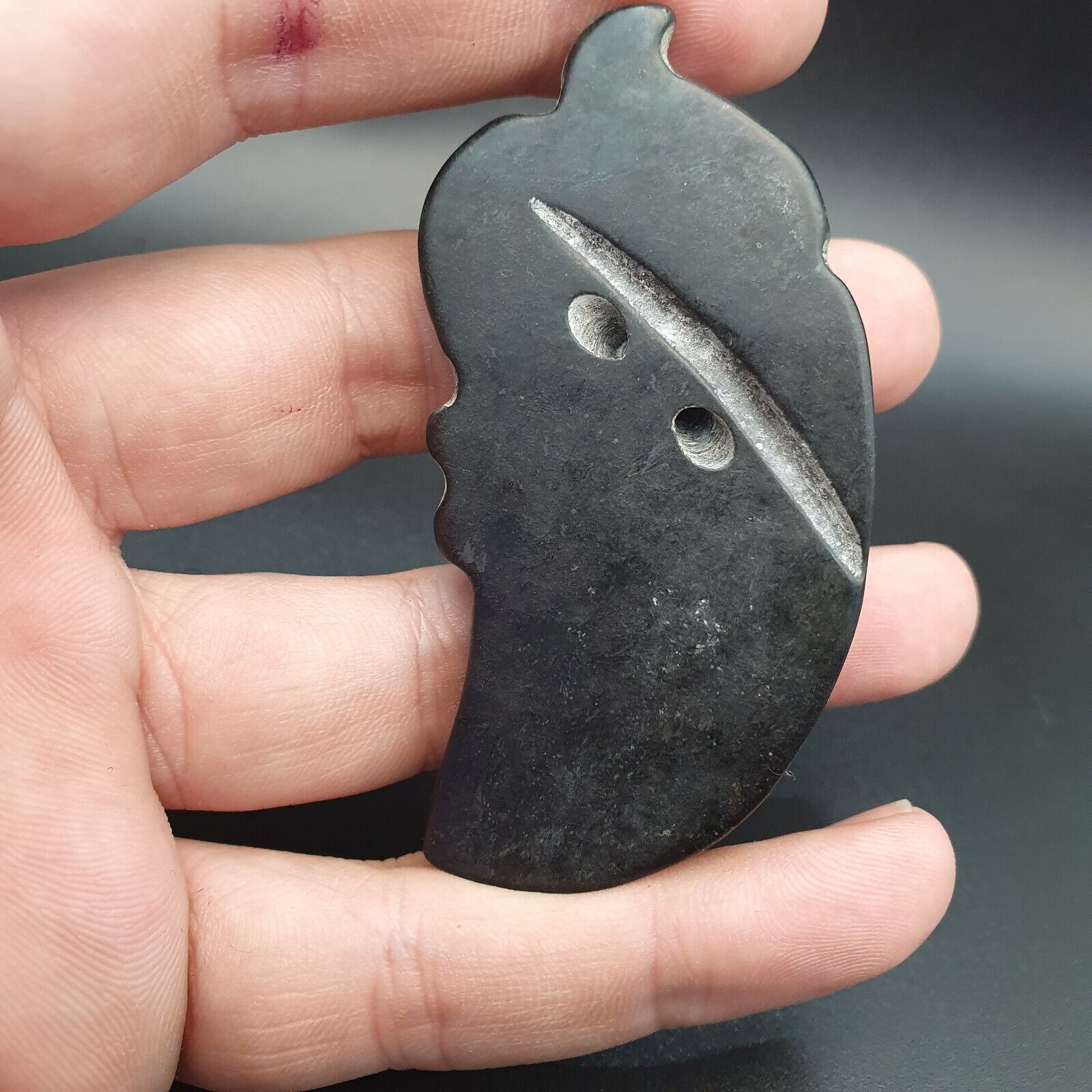 Antique Chinese Song Dynasty Carving Jade Stone Hand carved green Jade pendent