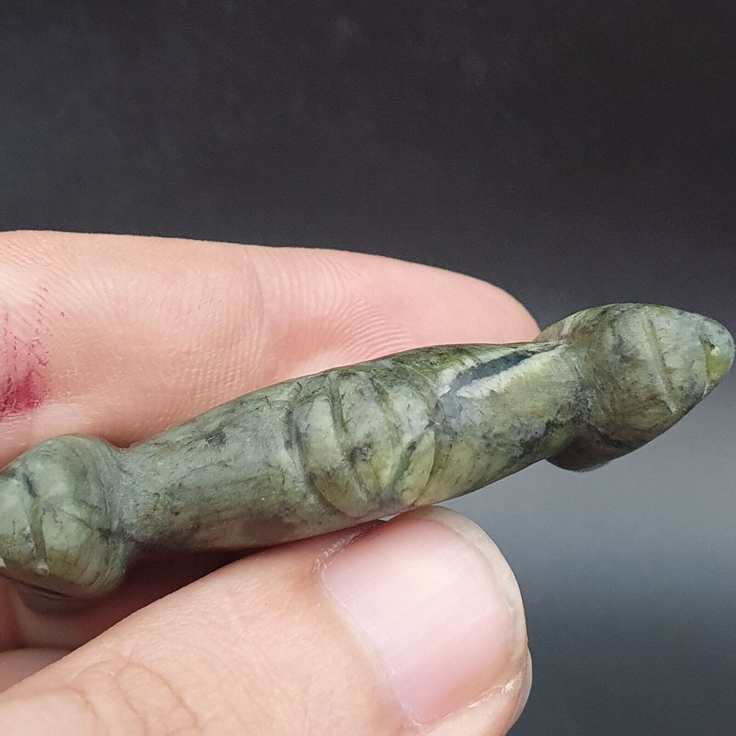 古董中國古代雕刻玉石神秘動物玉吊墜