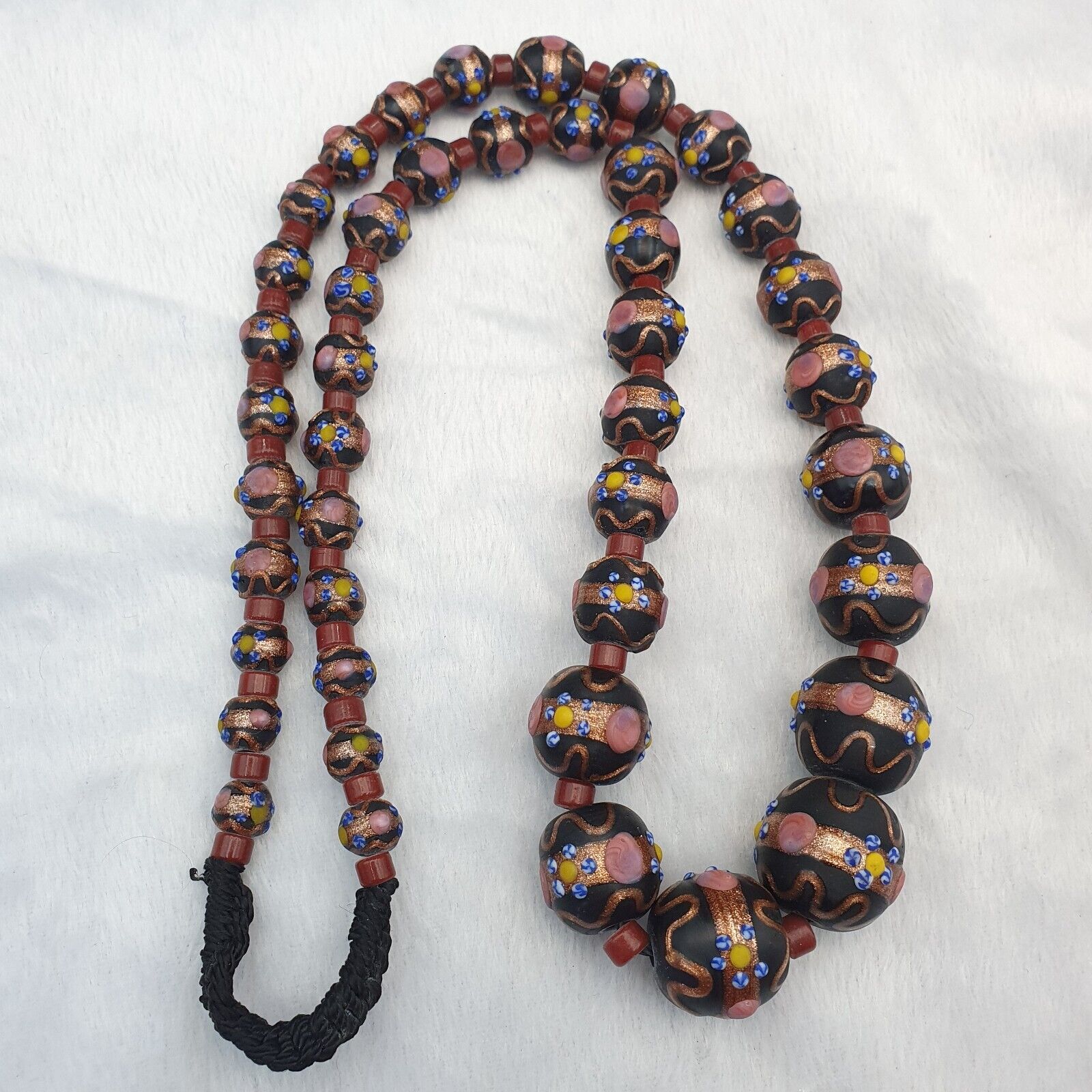 VINTAGE BEAUTIFUL MURANOI ART Fancy 13-18MM Aventurine GLASS BEADS Strand