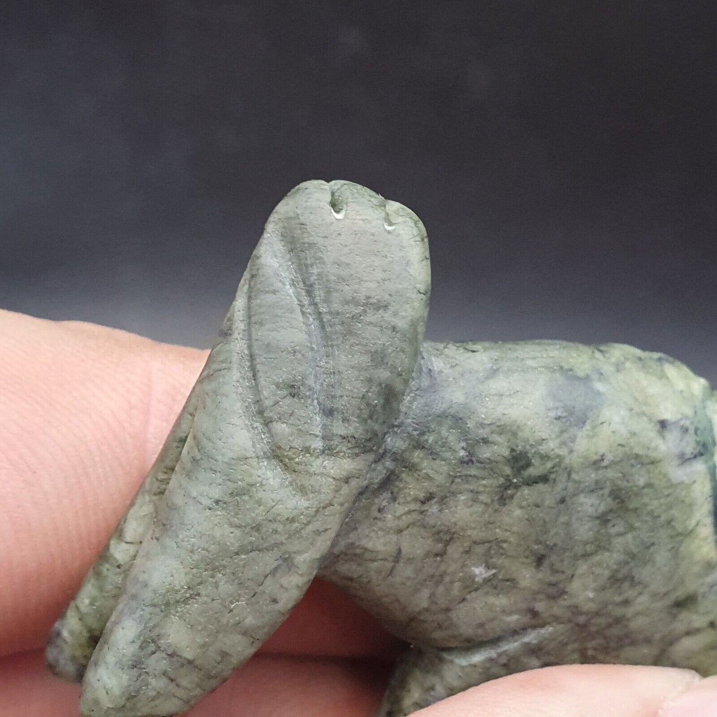 古董中國古代雕刻玉石神秘動物玉吊墜