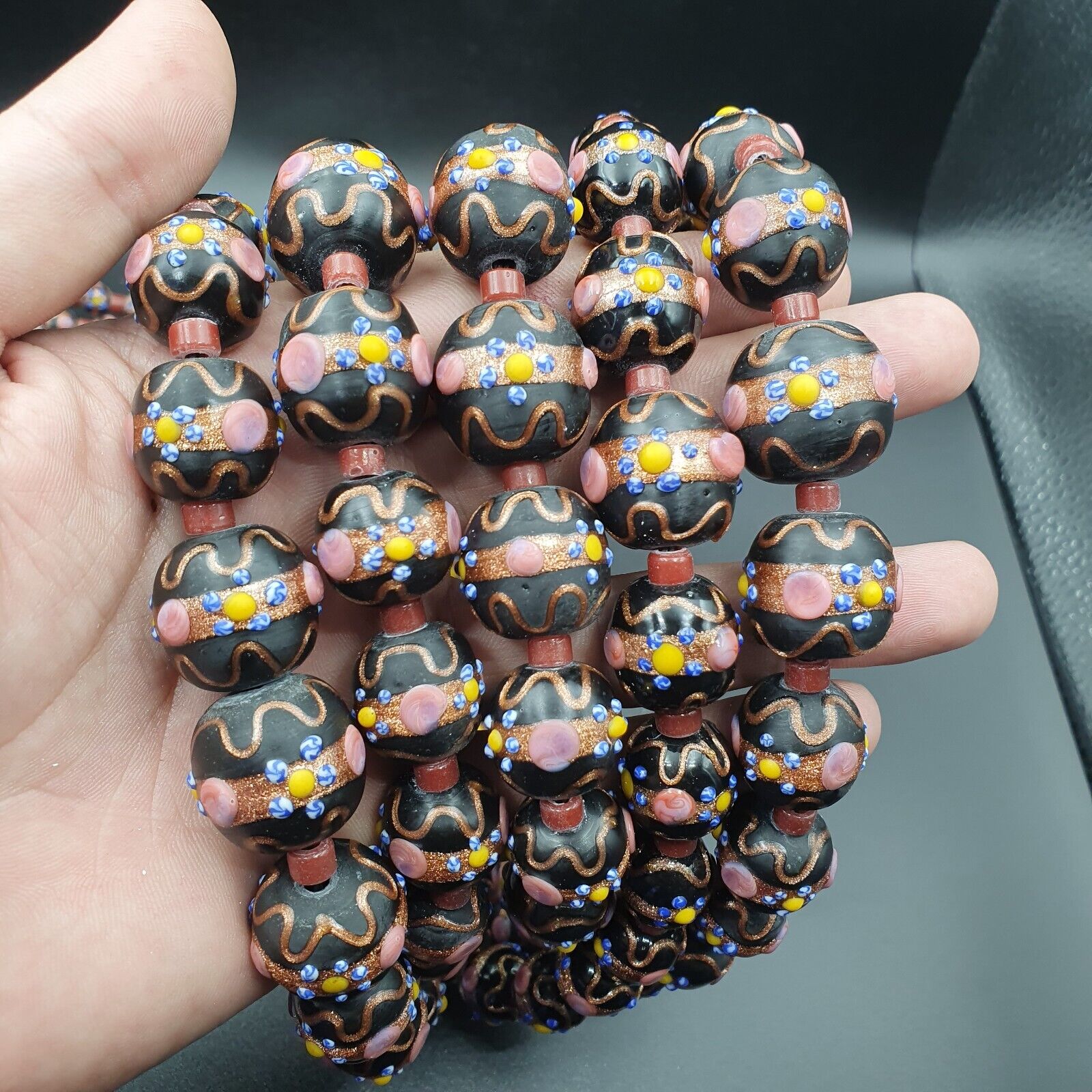 VINTAGE BEAUTIFUL MURANOI ART Fancy 13-18MM Aventurine GLASS BEADS Strand