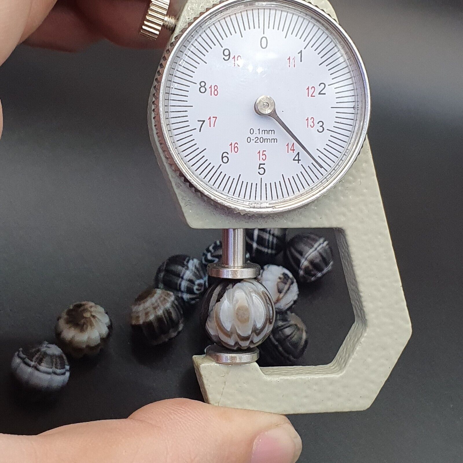 Lot 12 Himalayan indo Tibetan Black Agate Beads Soleimani melon Shape Agate Bead