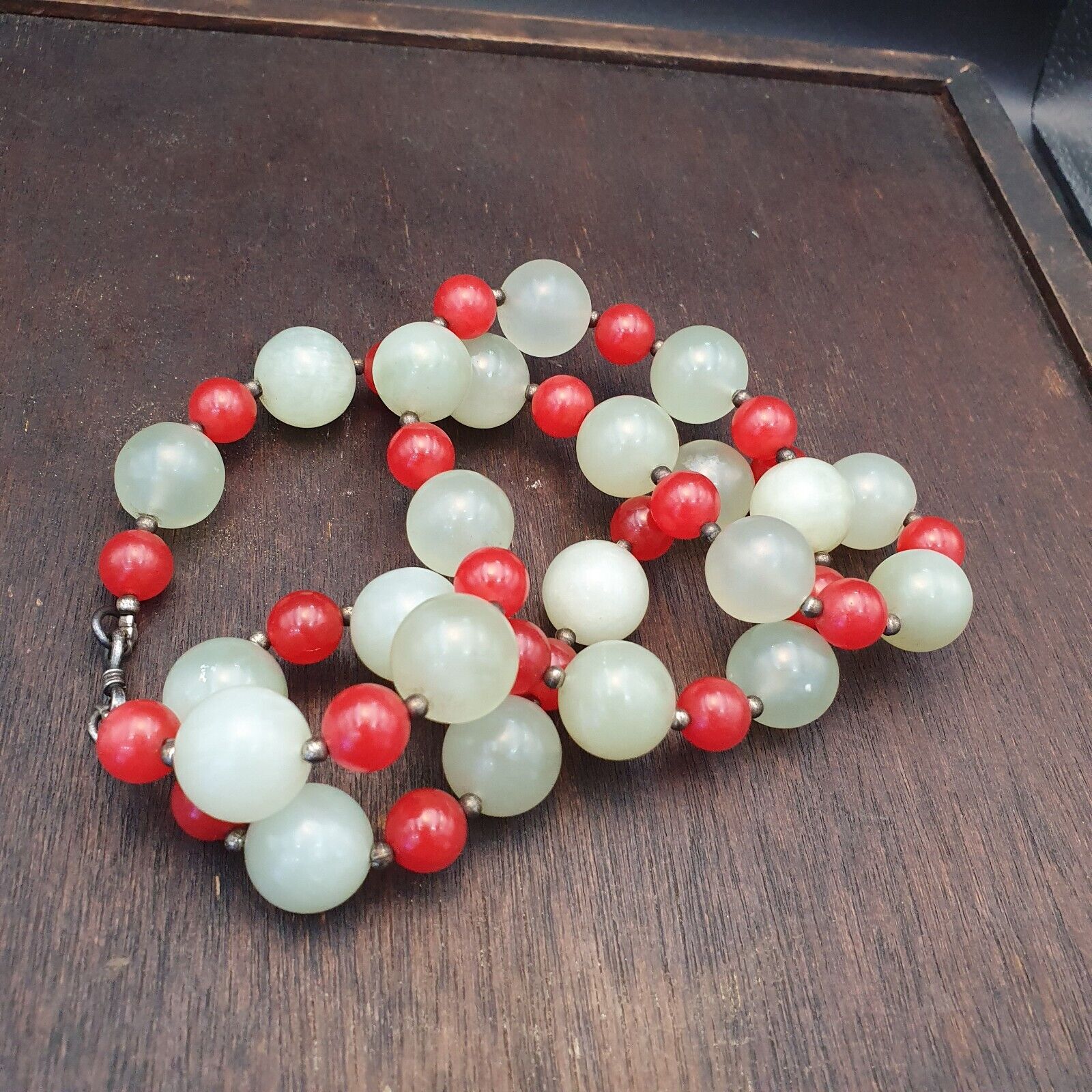 Chinese Jade Tibetan Jadeite Beads necklace with Silver Lock