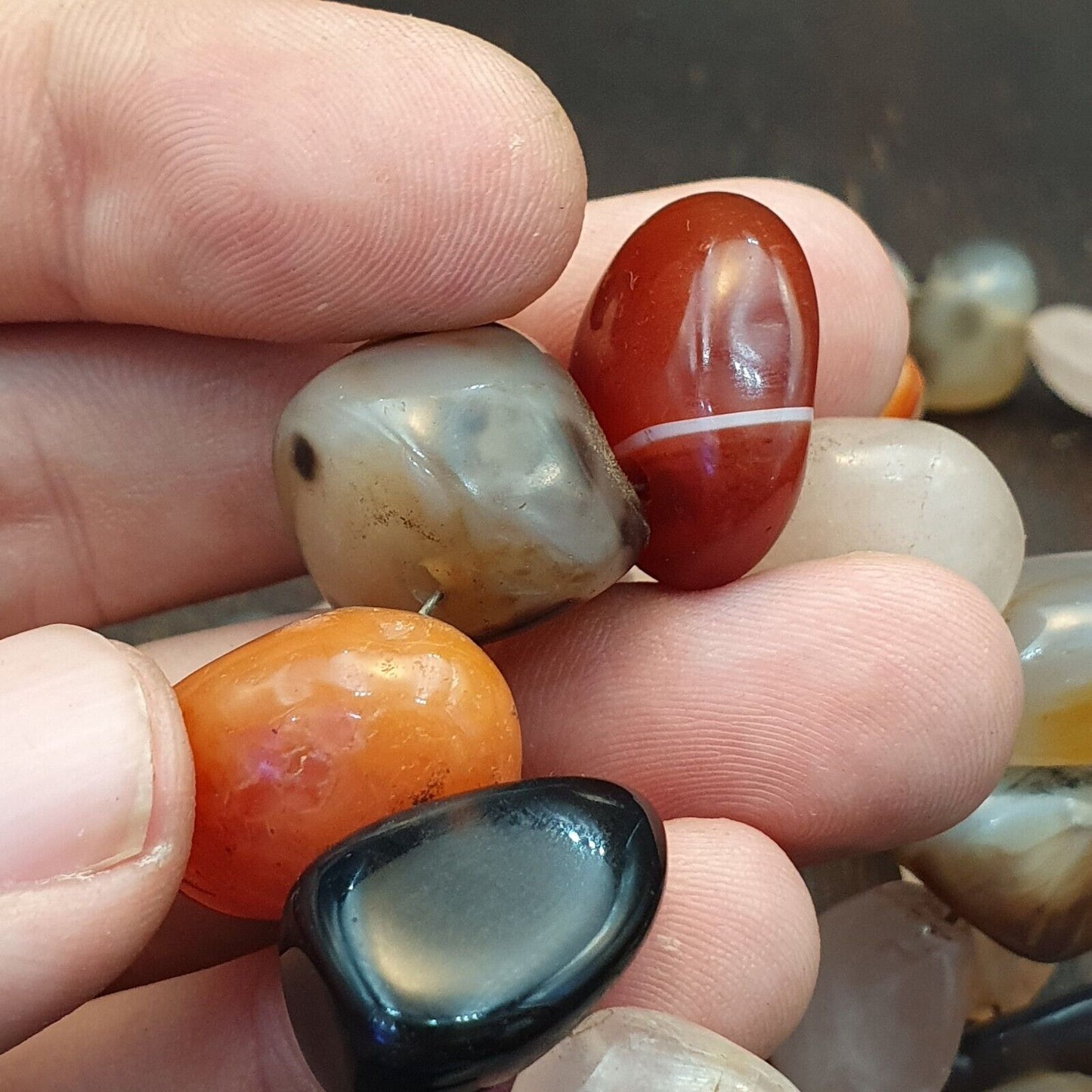 Chinesische tibetische Karneol-Perlen-Halskette. Achat-Perlen-Halskette mit silbernem Verschluss