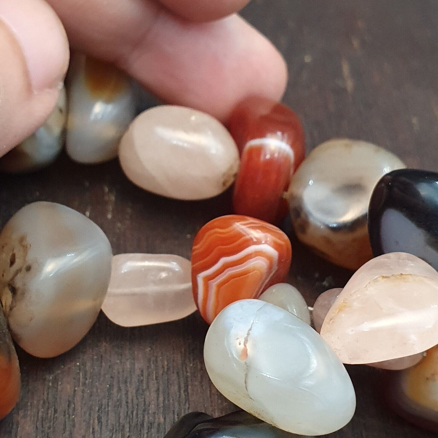 Chinesische tibetische Karneol-Perlen-Halskette. Achat-Perlen-Halskette mit silbernem Verschluss