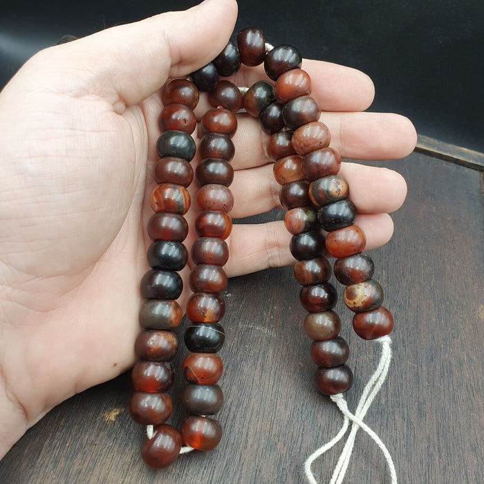 Vintage Beads Antique Indo Tibetan Himalayan Tibetan Agate Necklace 14MM