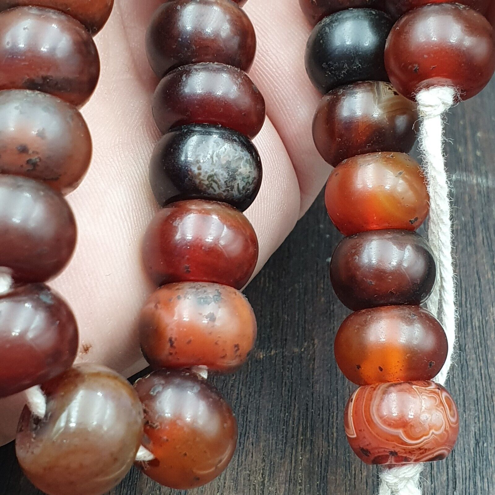 Vintage beads antique Indo Tibetan Himalayan Tibetan carnelian necklace 14MM