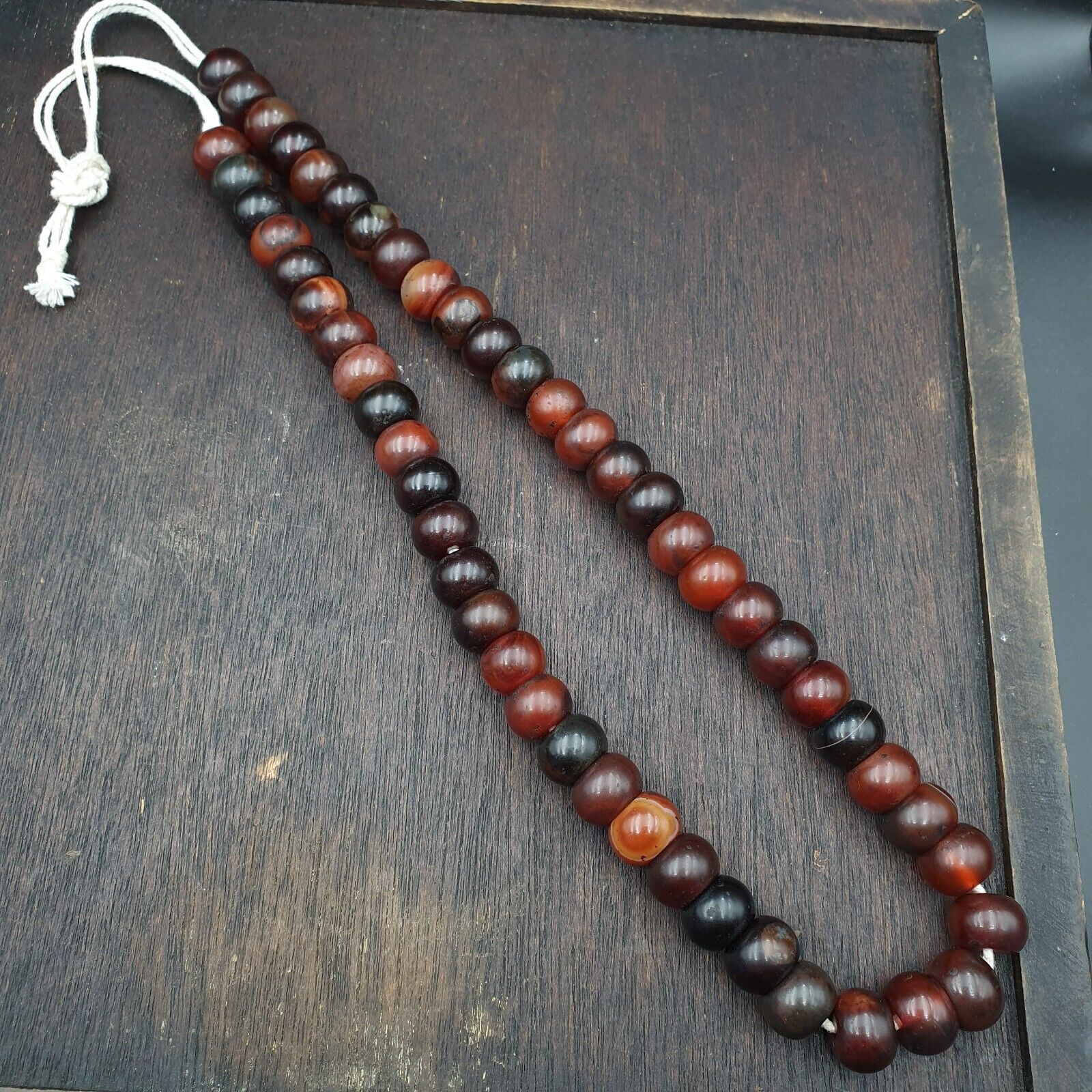 Vintage beads antique Indo Tibetan Himalayan Tibetan Agate necklace 14MM