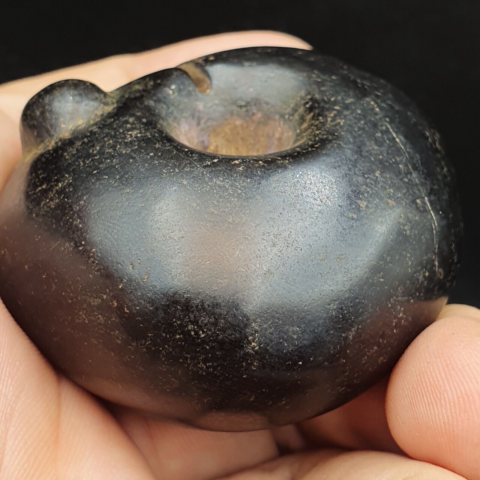 Antique Black Stone Jade Stone hand carved Amulet Pendant Bead Magnetic Stone