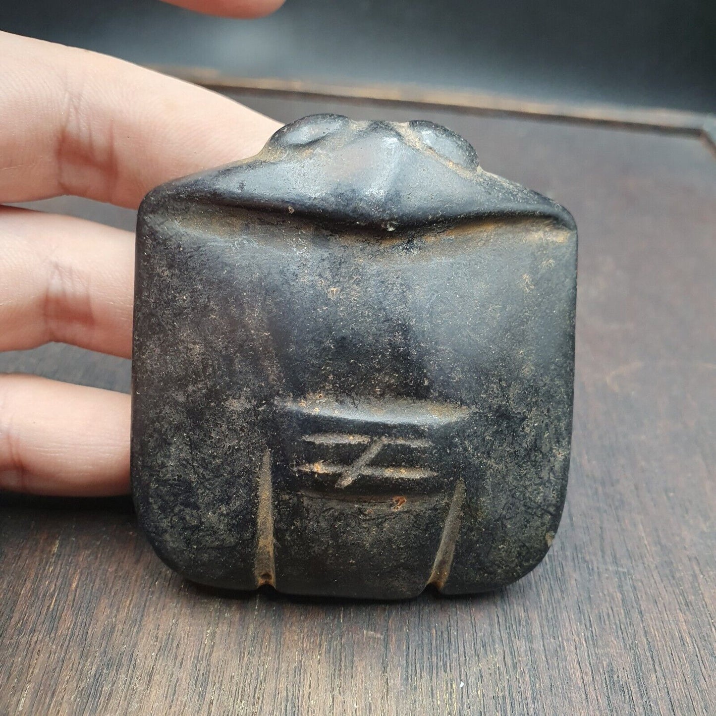 古董黑石玉石手工雕刻護身符吊墜珠磁石