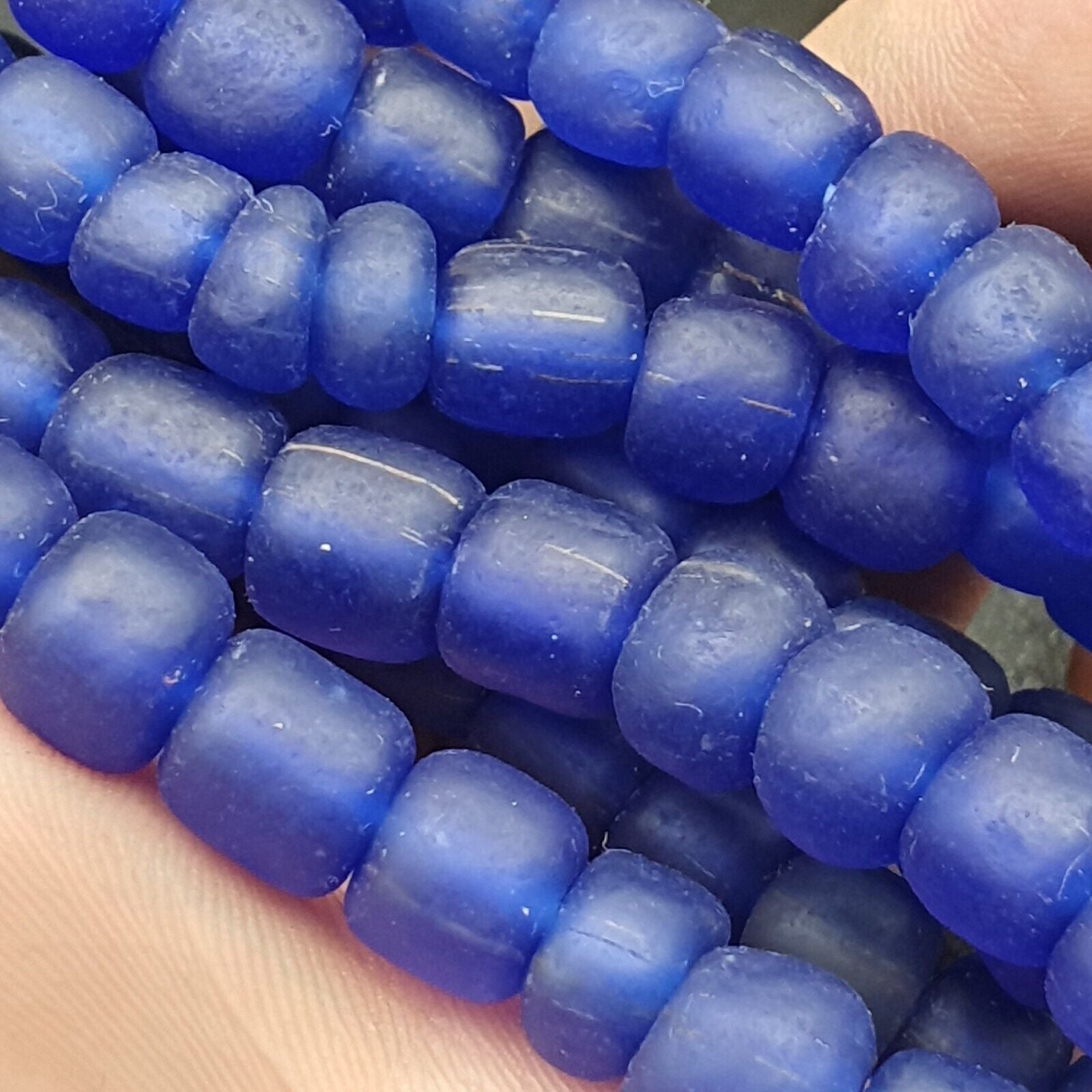 Lot 2 Vintage OLD AFRICAN RED & white GLASS  Stripes BEADS 7-9MM beads Strand