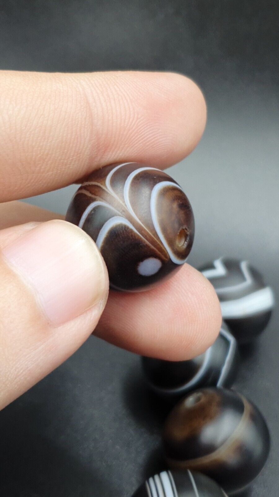 Lot 12 Himalayan indo Tibetan Eye Agate Black Agate Beads Soleimani Agate Beads