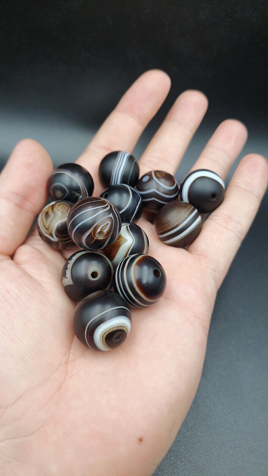 Lot 12 Himalayan indo Tibetan Eye Agate Black Agate Beads Soleimani Agate Beads