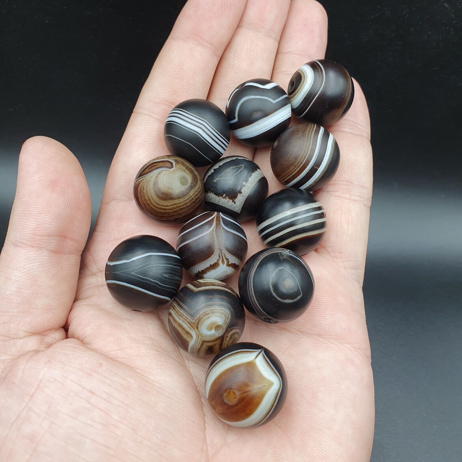 Lot 12 Himalayan indo Tibetan Eye Agate Black Agate Beads Soleimani Agate Beads