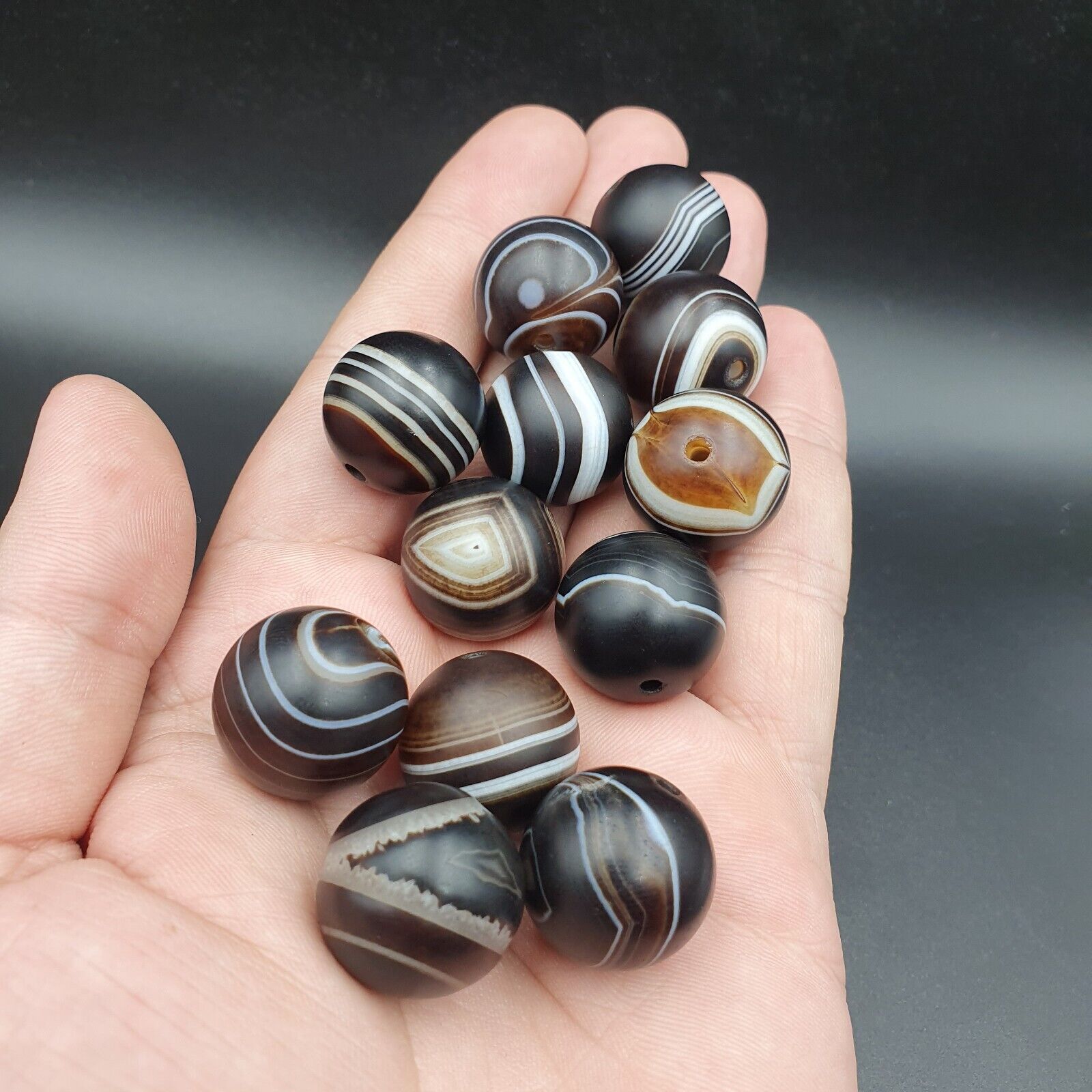 Lot 12 Himalayan indo Tibetan Eye Agate Black Agate Beads Soleimani Agate Beads