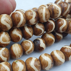 Old Tibetan Chinese Carved Necklace Tribal Decorated Beads 12mm Beaded Strand