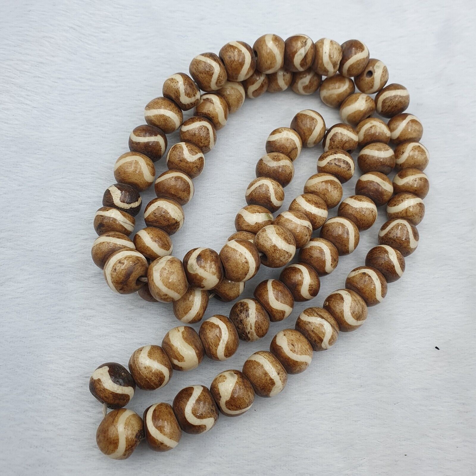 Old Tibetan Chinese Carved Necklace Tribal Decorated Beads 12mm Beaded Strand