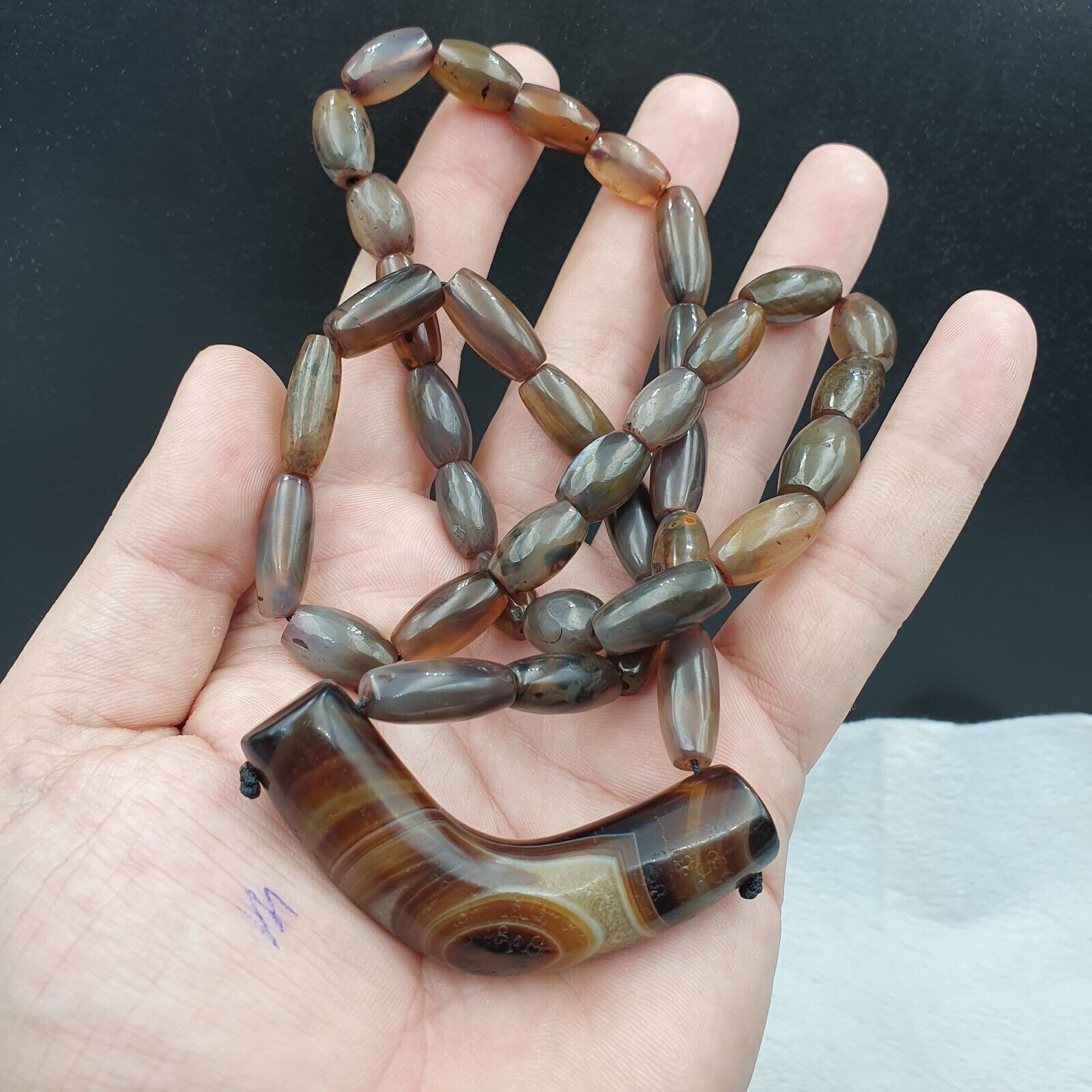 Antique Old Himalayan Tibetan Natural Eyes Suleimani agate Beads Necklace