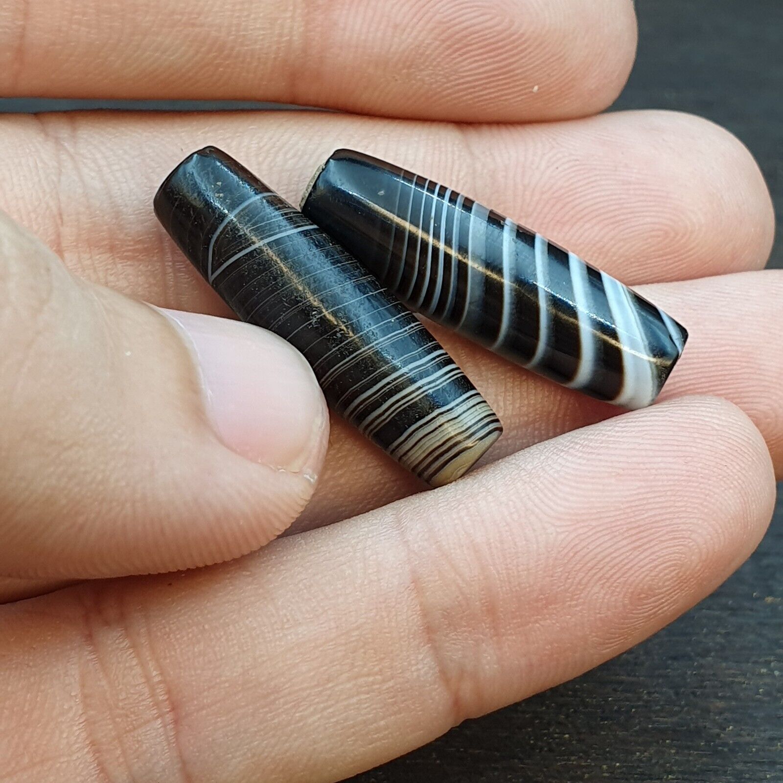 Lot 2 Himalayan Indo Tibetan Agate bead Suleimany Lines Pattern Agate BD#21