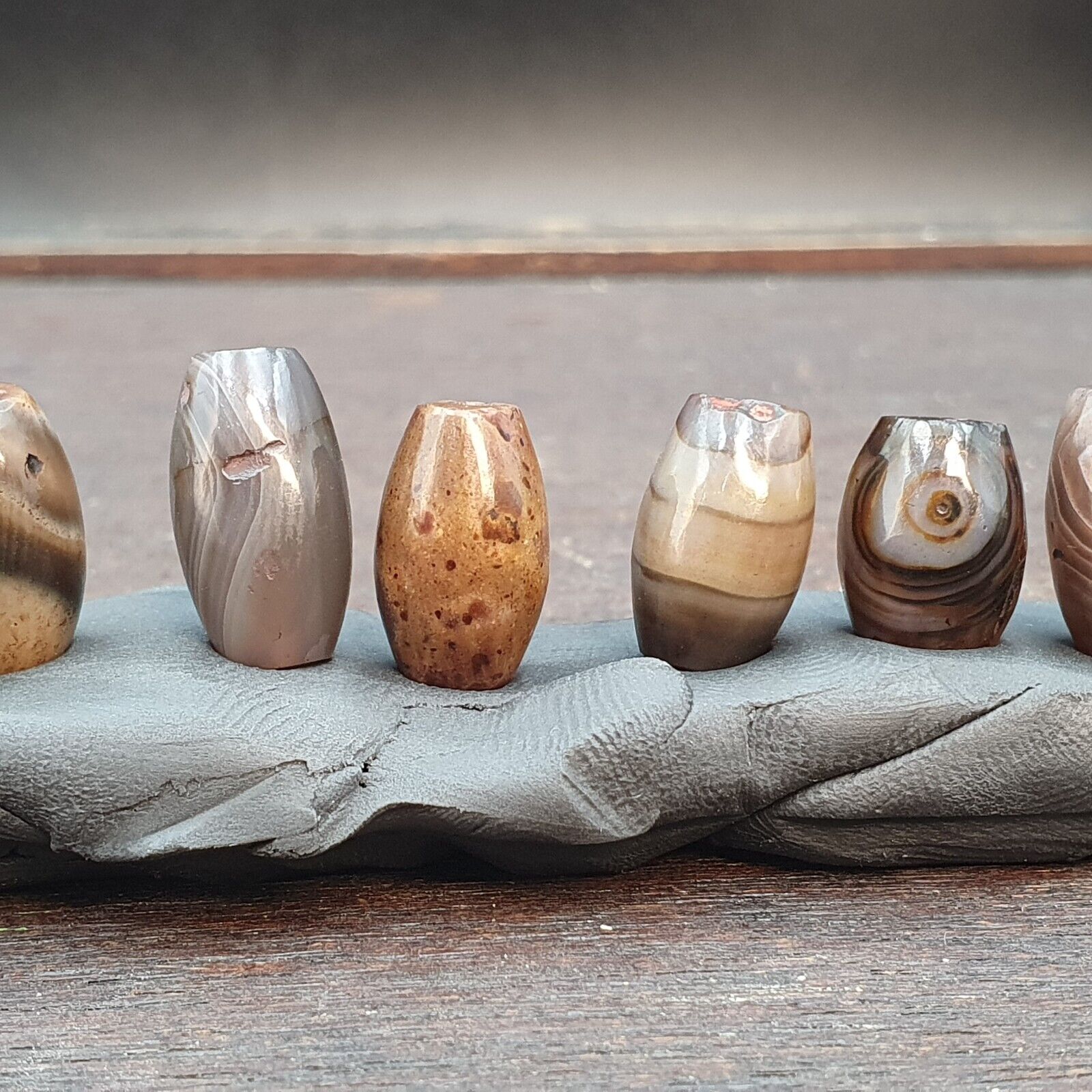 Himalayan Tibetan Bhutan Nepalese Afghani Indian Old Agate Beads Artifacts Lot