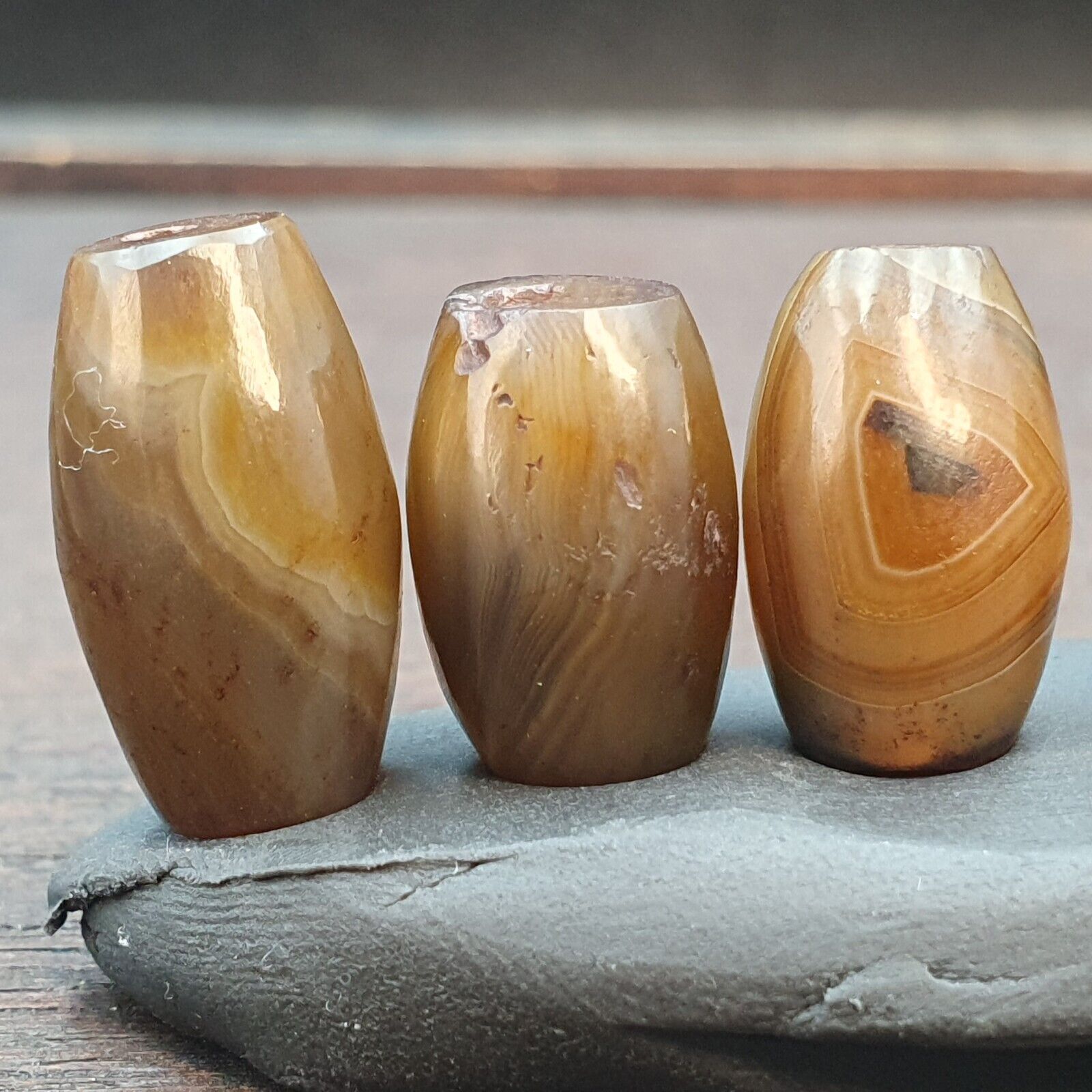 Himalayan Tibetan Bhutan Nepalese Afghani Indian Old Agate Beads Artifacts Lot