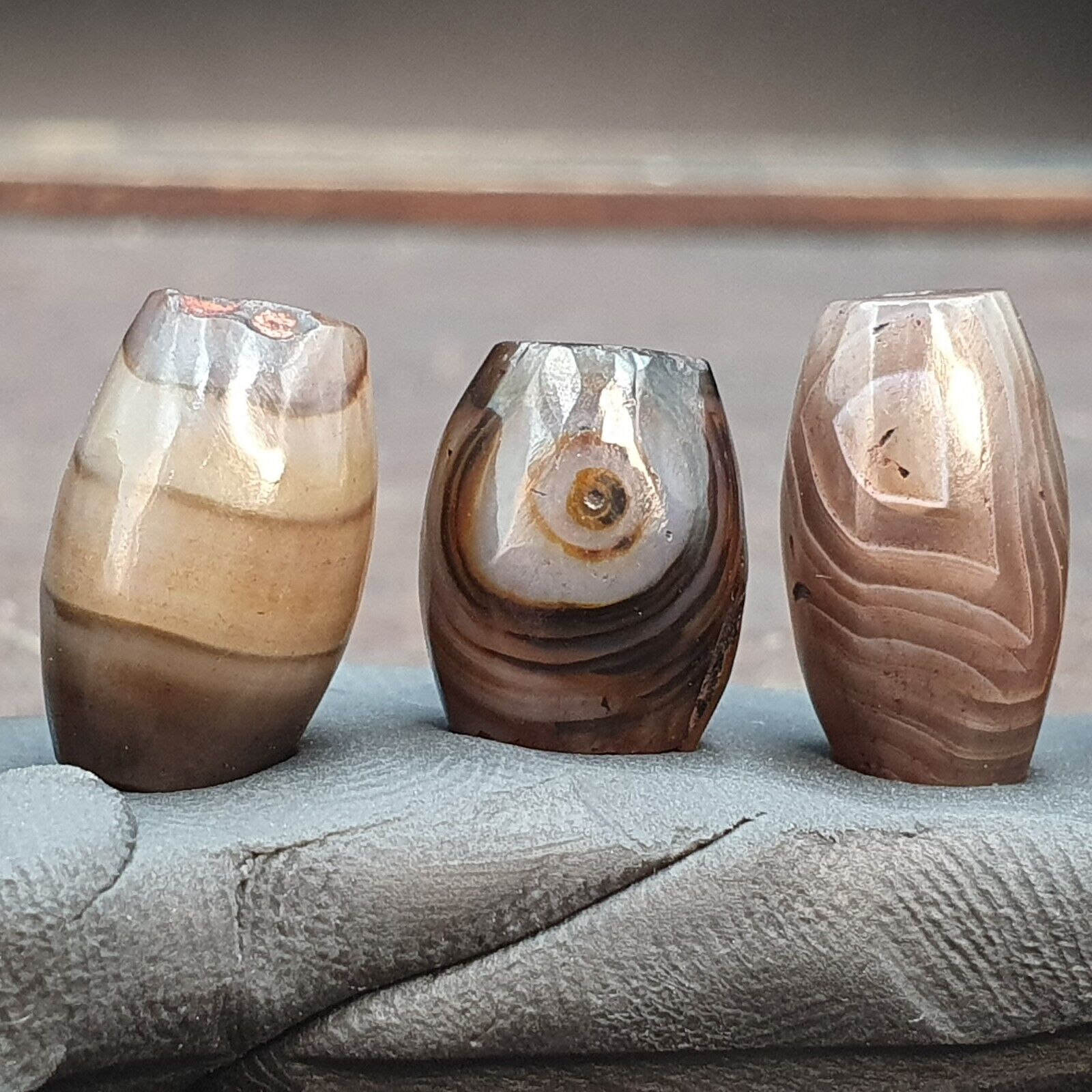 Himalayan Tibetan Bhutan Nepalese Afghani Indian Old Agate Beads Artifacts Lot