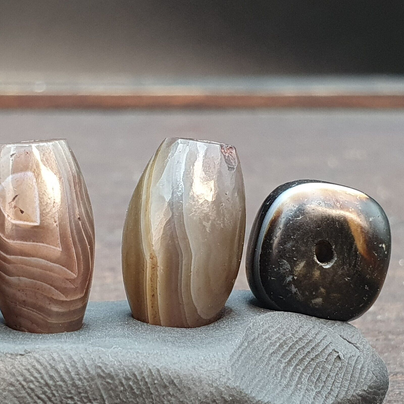 Himalayan Tibetan Bhutan Nepalese Afghani Indian Old Agate Beads Artifacts Lot