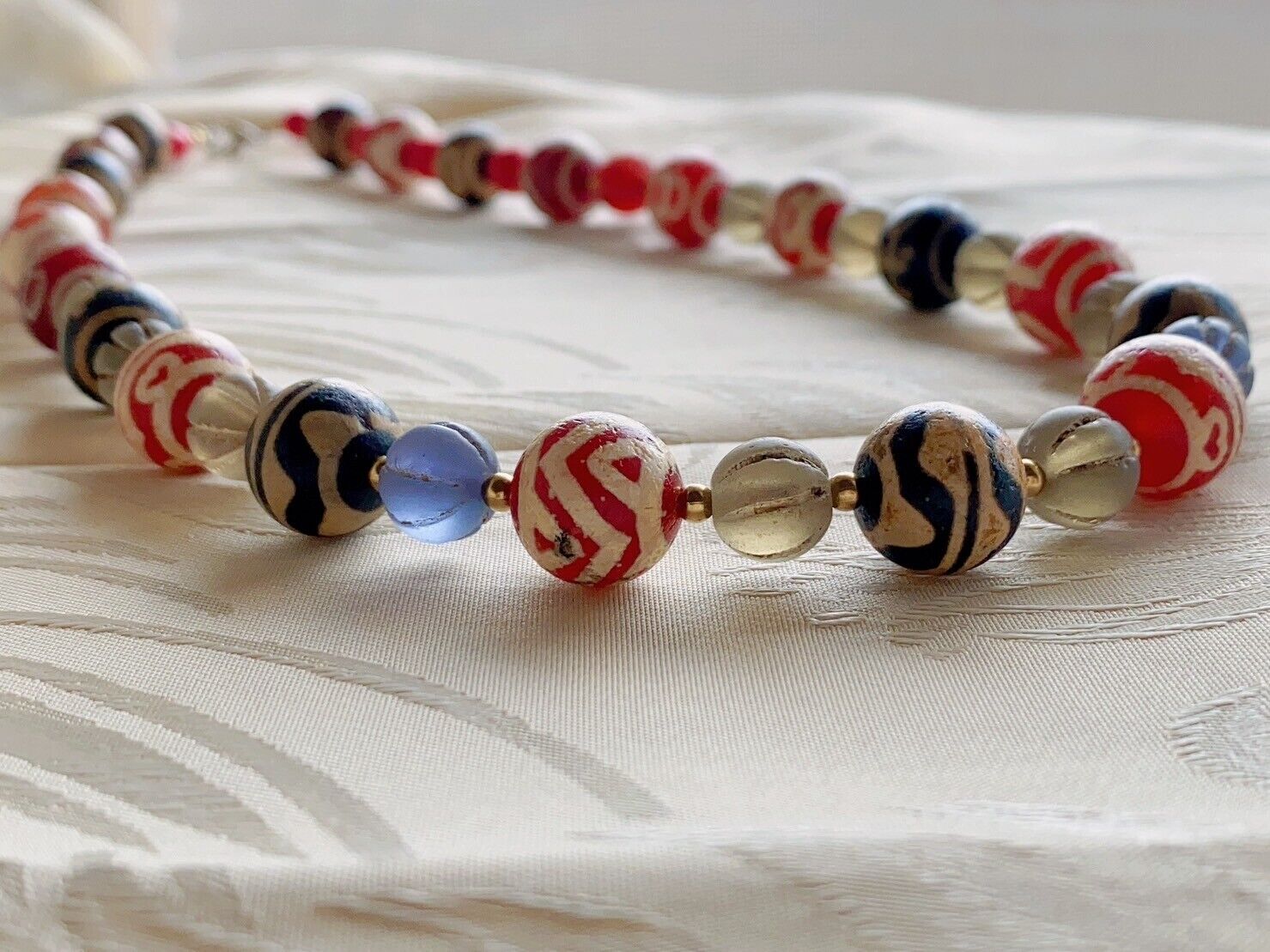 HIMALAYAN Indo Tibetan Central Asian Etched Agate African Glass beads 13-14mm