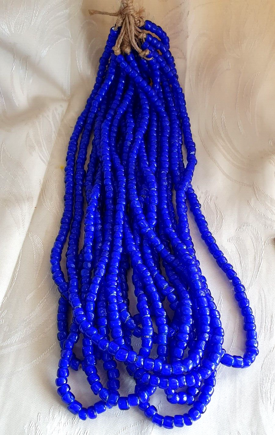 7-8mm Antique Venetian White Heart Trade Beads 24" Long Strand