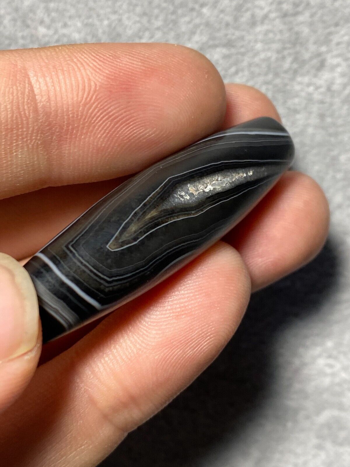 Rare Crystal in Agate Old Himalayan Indo Tibetan Nepal Antique Dzi Bead B#360