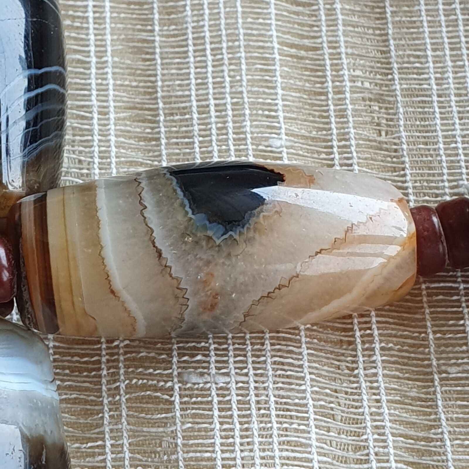 Unique Pattern African Middle eastern eye Agate Sulimani beads necklace mala