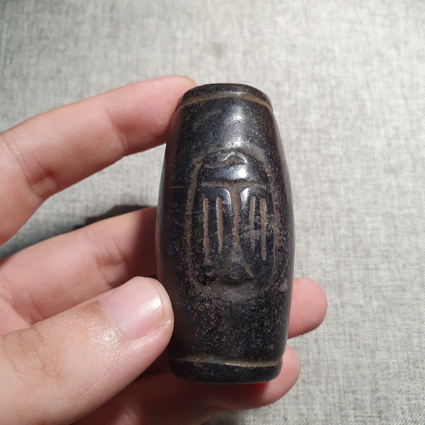 Antique Stone Jade mysterious Animal carving stone Amulet Bead Magnetic Stone #5