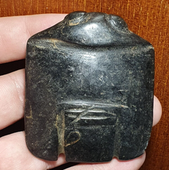 Antique Stone Jade mysterious Animal carving stone Amulet Bead Magnetic Stone 08