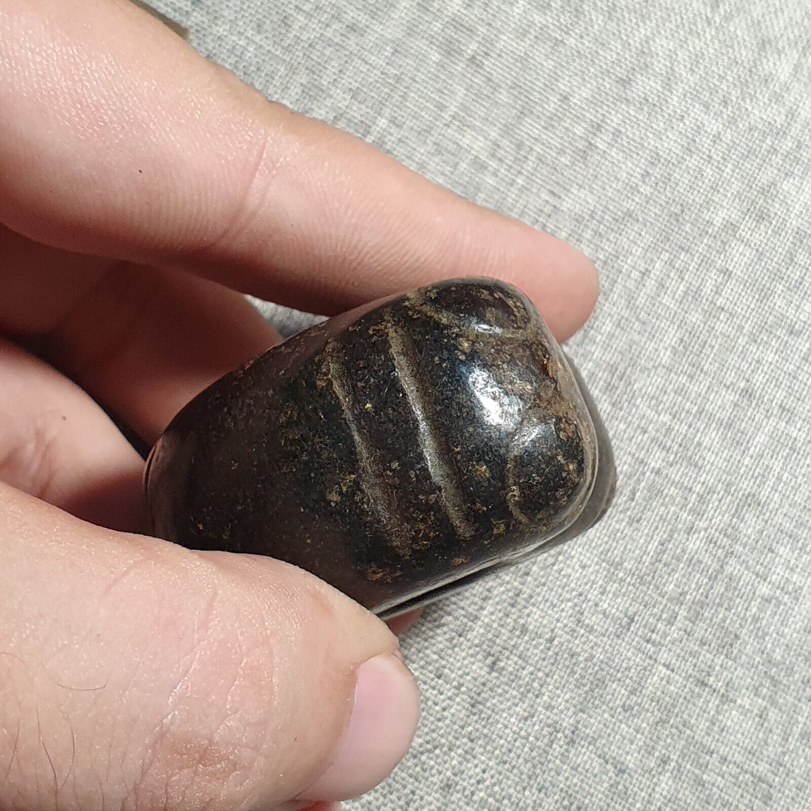 Antique Stone Jade mysterious Animal carving stone Amulet Bead Magnetic Stone #8