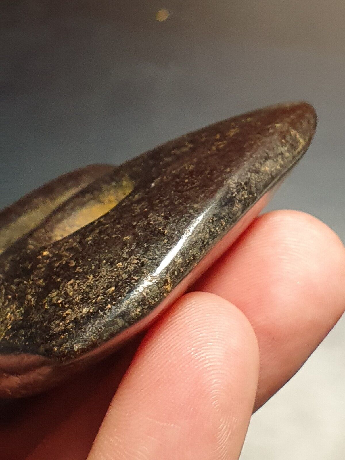 Antique Black Stone Jade Stone hand carved Amulet Pendant Bead Magnetic Stone 03