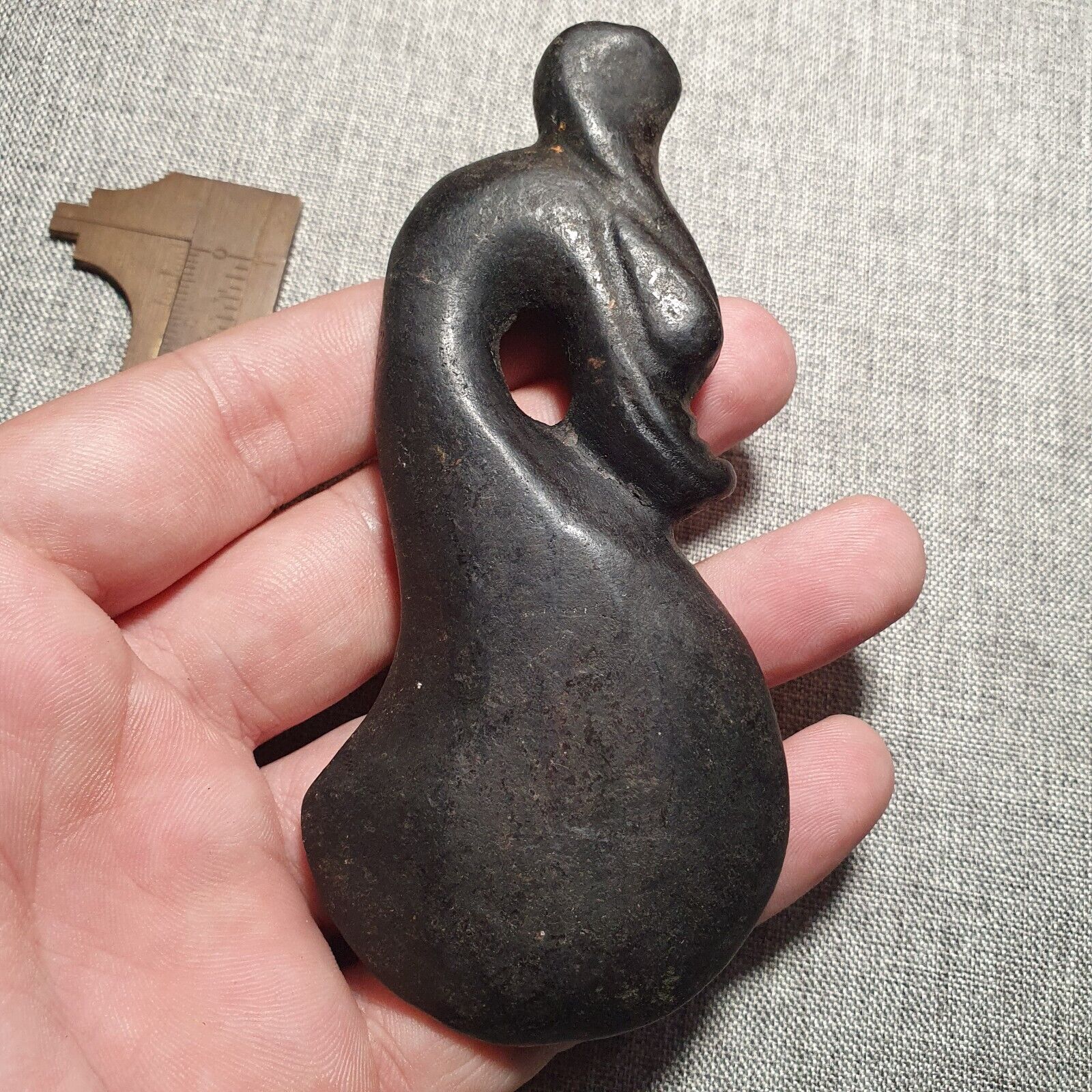 Antique Stone Jade mystic animal carving stone Amulet  Bead Magnetic Stone 04