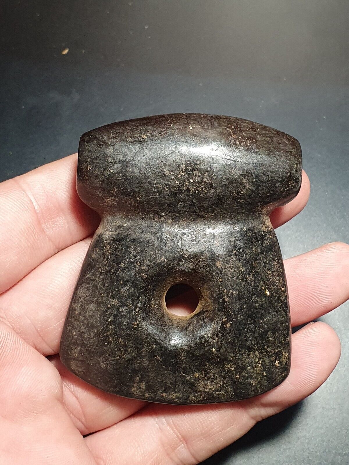 Antique Black Stone Jade Stone hand carved Amulet Pendant Bead Magnetic Stone 03